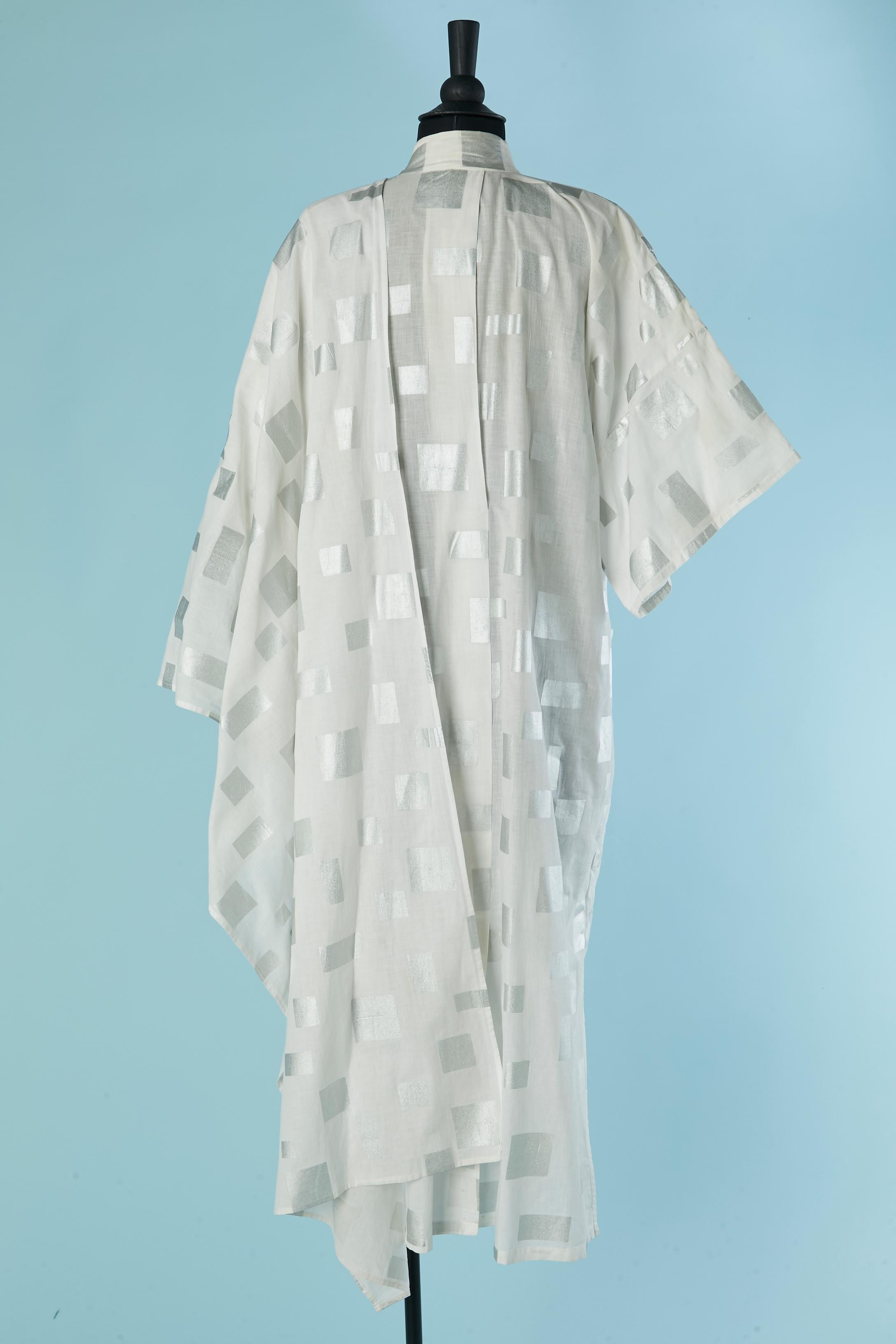 Coates en coton blanc avec carré imprimé argenté JEAN-REMY DAUMAS en vente 1