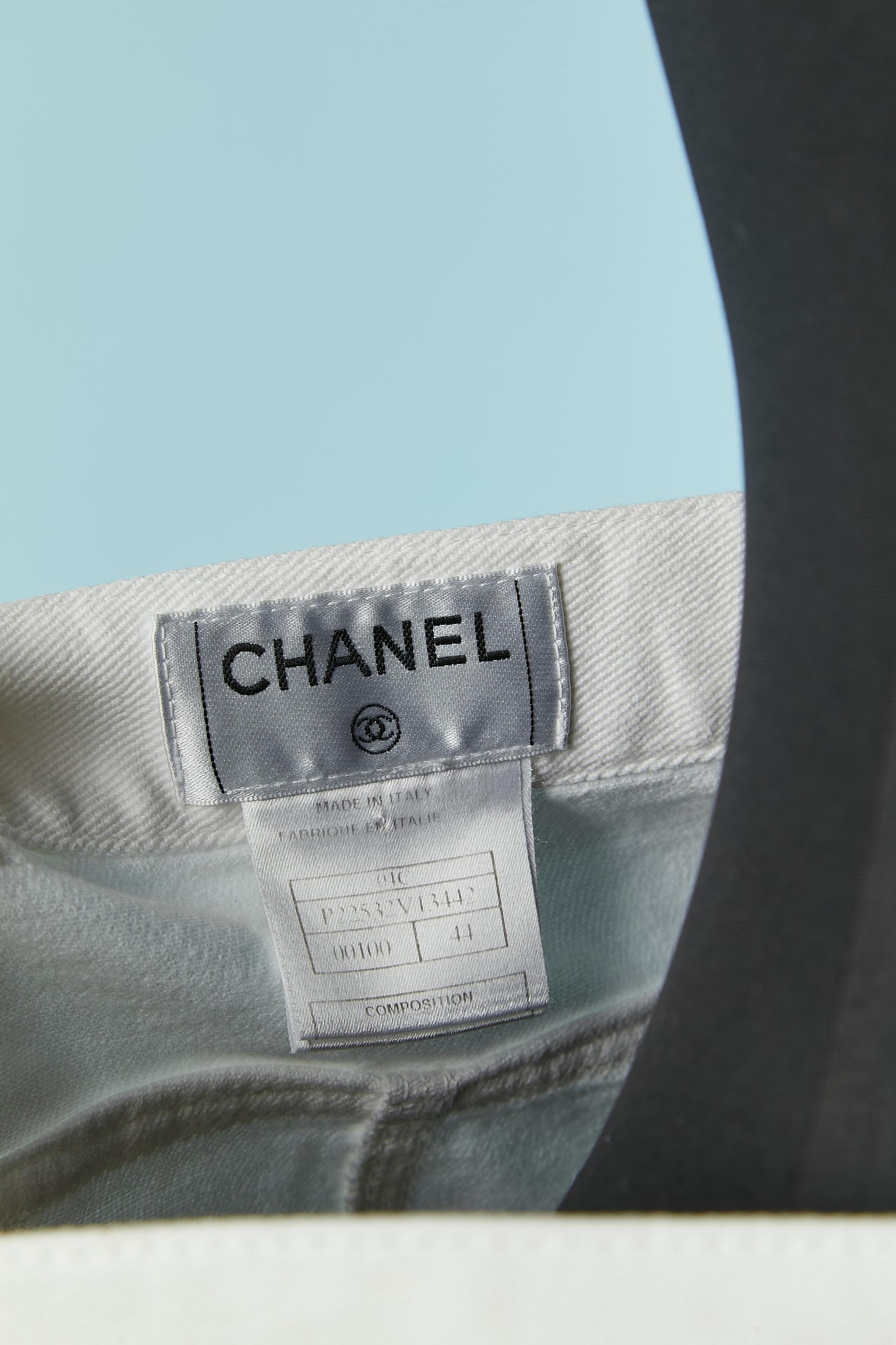 White cotton jean with top-stitched pocket and branded buttons CHANEL 2004 For Sale 2