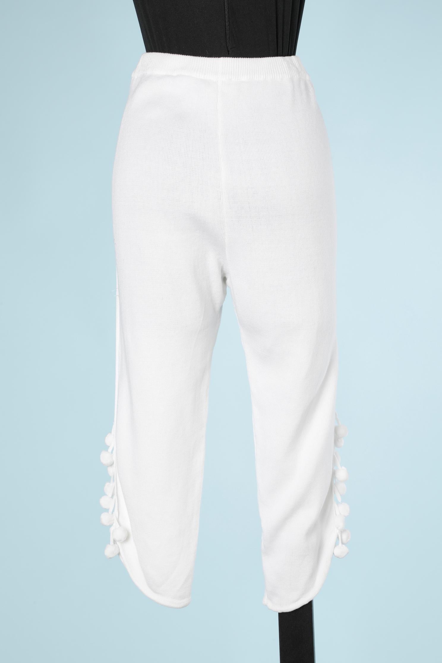 White cotton knit short-pant with white pompom Chantal Thomass  In Excellent Condition For Sale In Saint-Ouen-Sur-Seine, FR