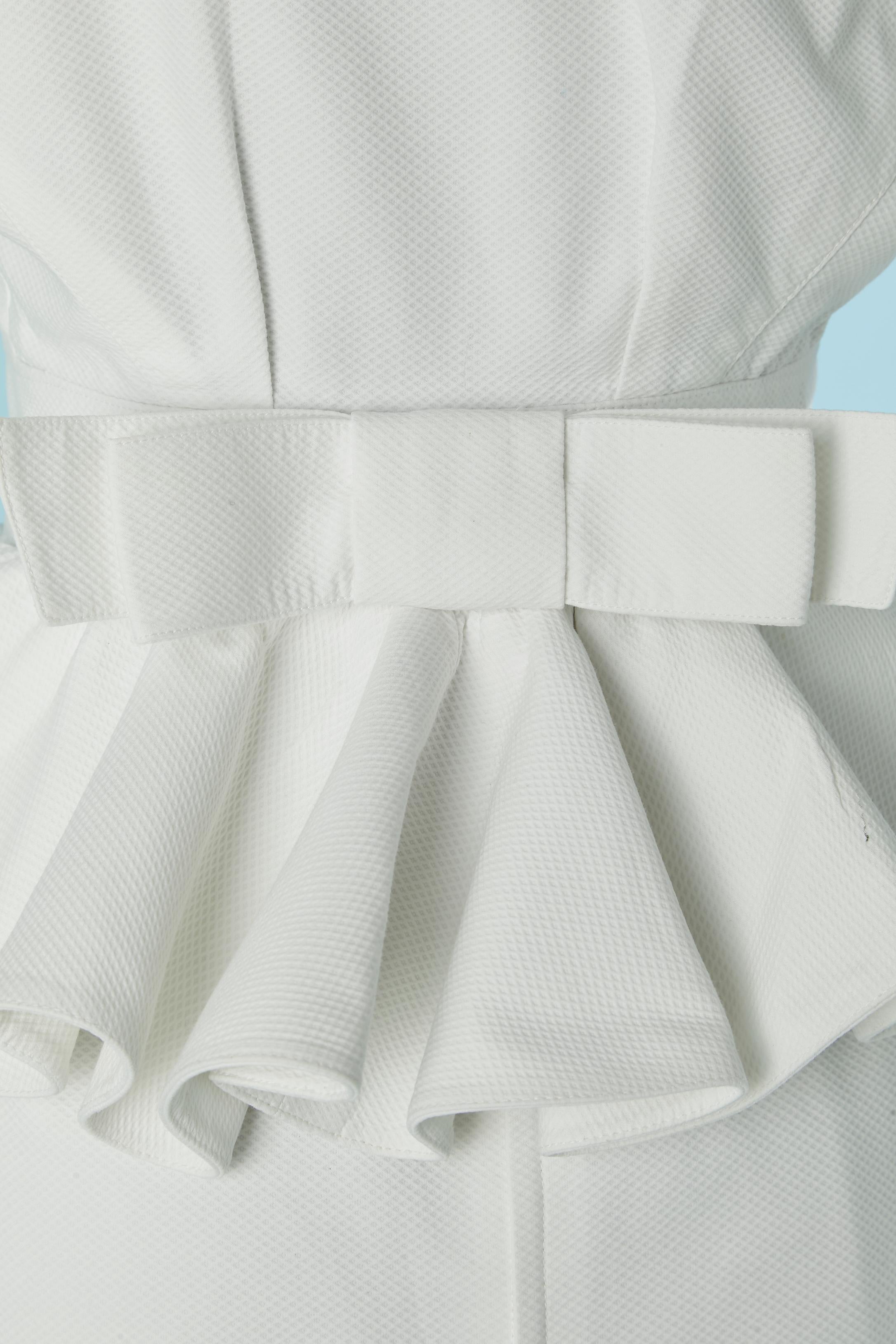 Tuta-gonna in piqué di cotone bianco con fiocco sul retro della giacca Thierry Mugler in vendita 2