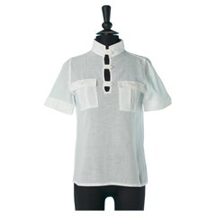 Chemise en coton blanc à manches courtes Courrèges Circa 1970's 