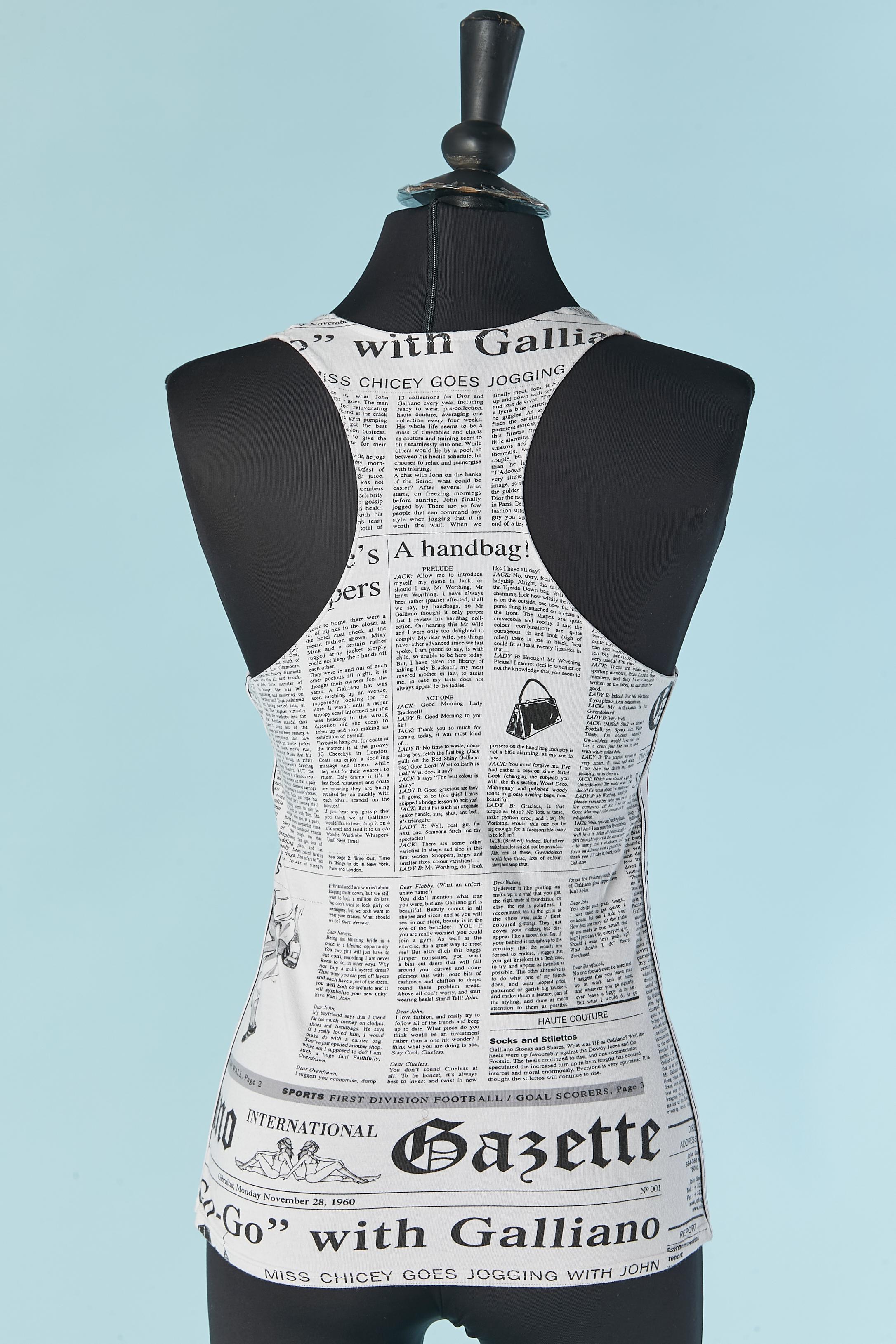 Débardeur en coton blanc avec impression papier journal John Galliano Pour femmes en vente