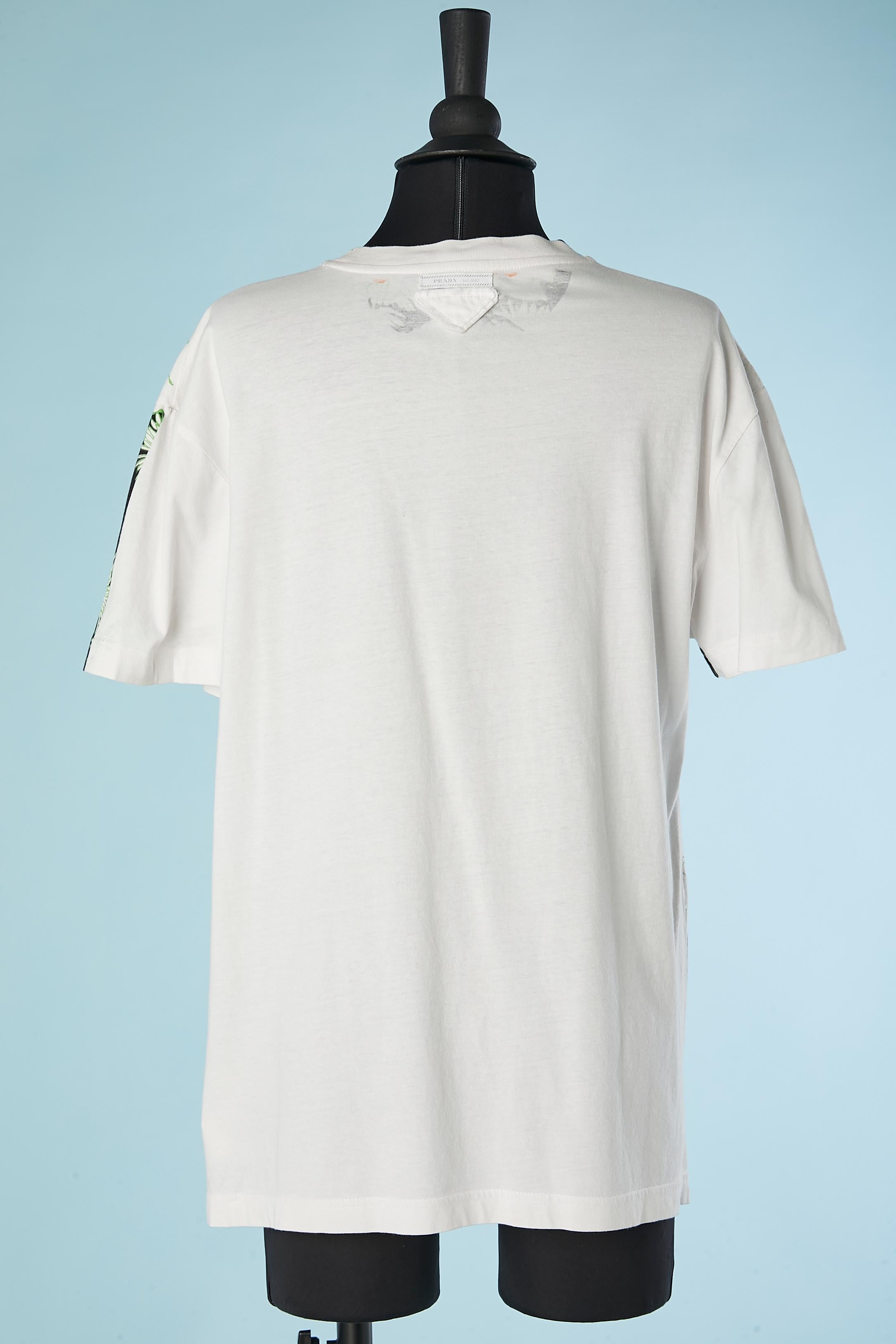 White cotton tee-shirt with flower print PRADA For Sale 1