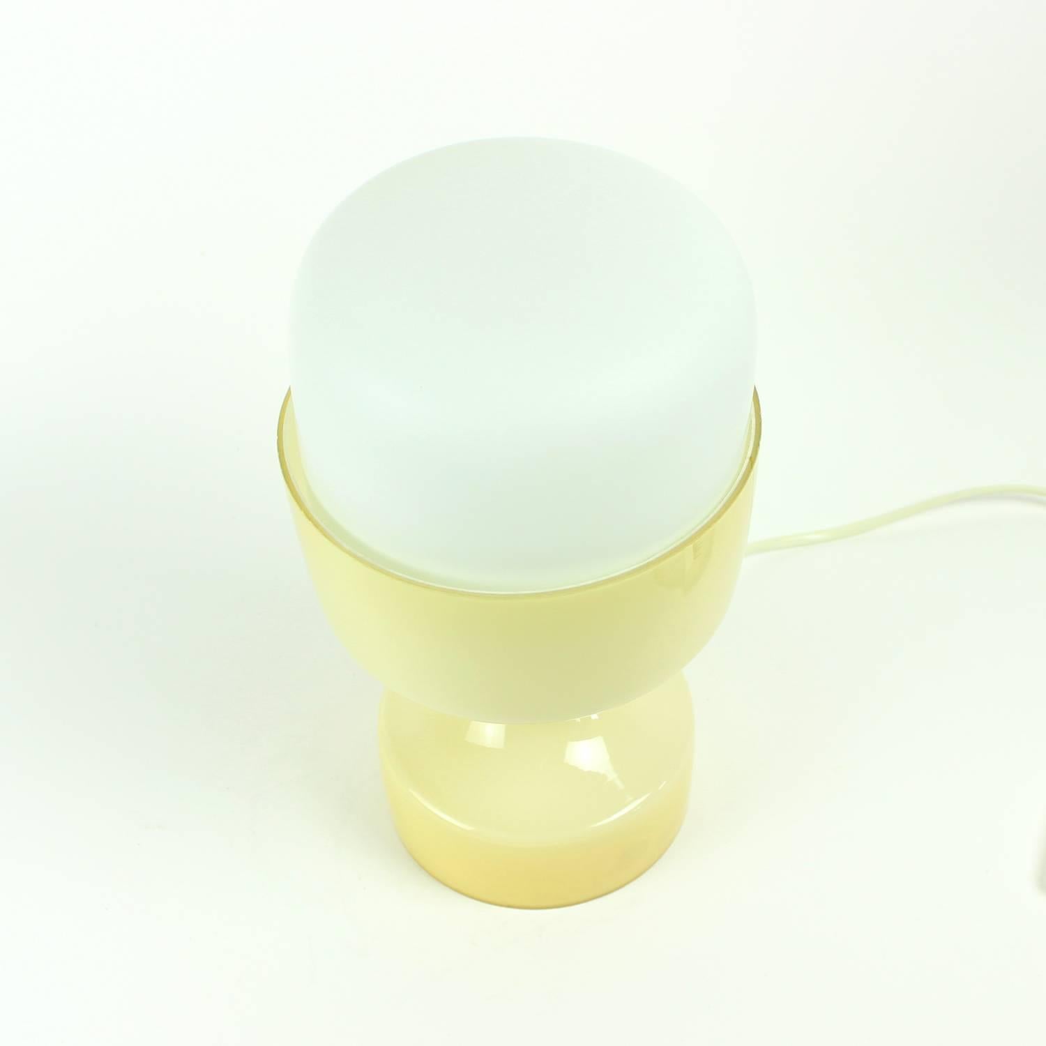 Mid-Century Modern White & Cream Opaline Glass Table Lamp by Ivan Jakes, Czechoslovakia, circa 1970 For Sale