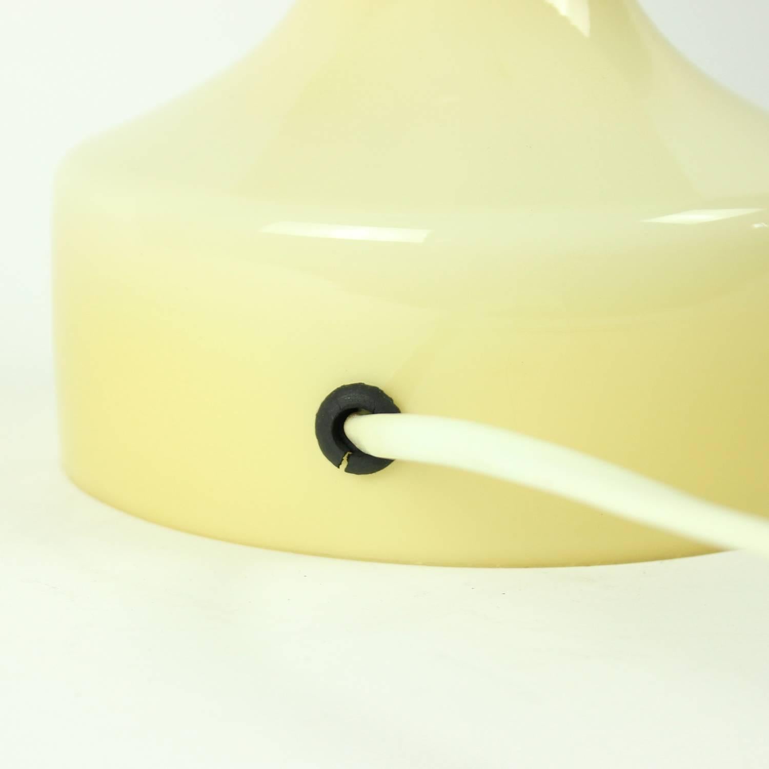 White & Cream Opaline Glass Table Lamp by Ivan Jakes, Czechoslovakia, circa 1970 For Sale 1