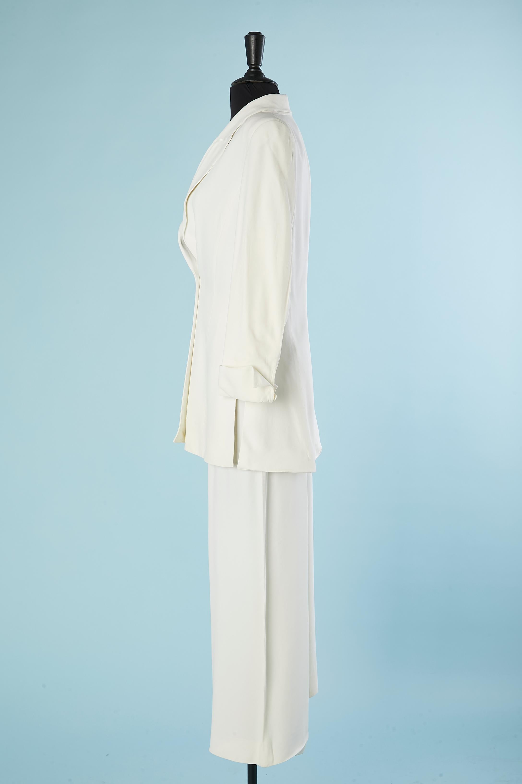 Gris Combinaison-pantalon en crêpe blanc Claude Montana Circa 1980's  en vente