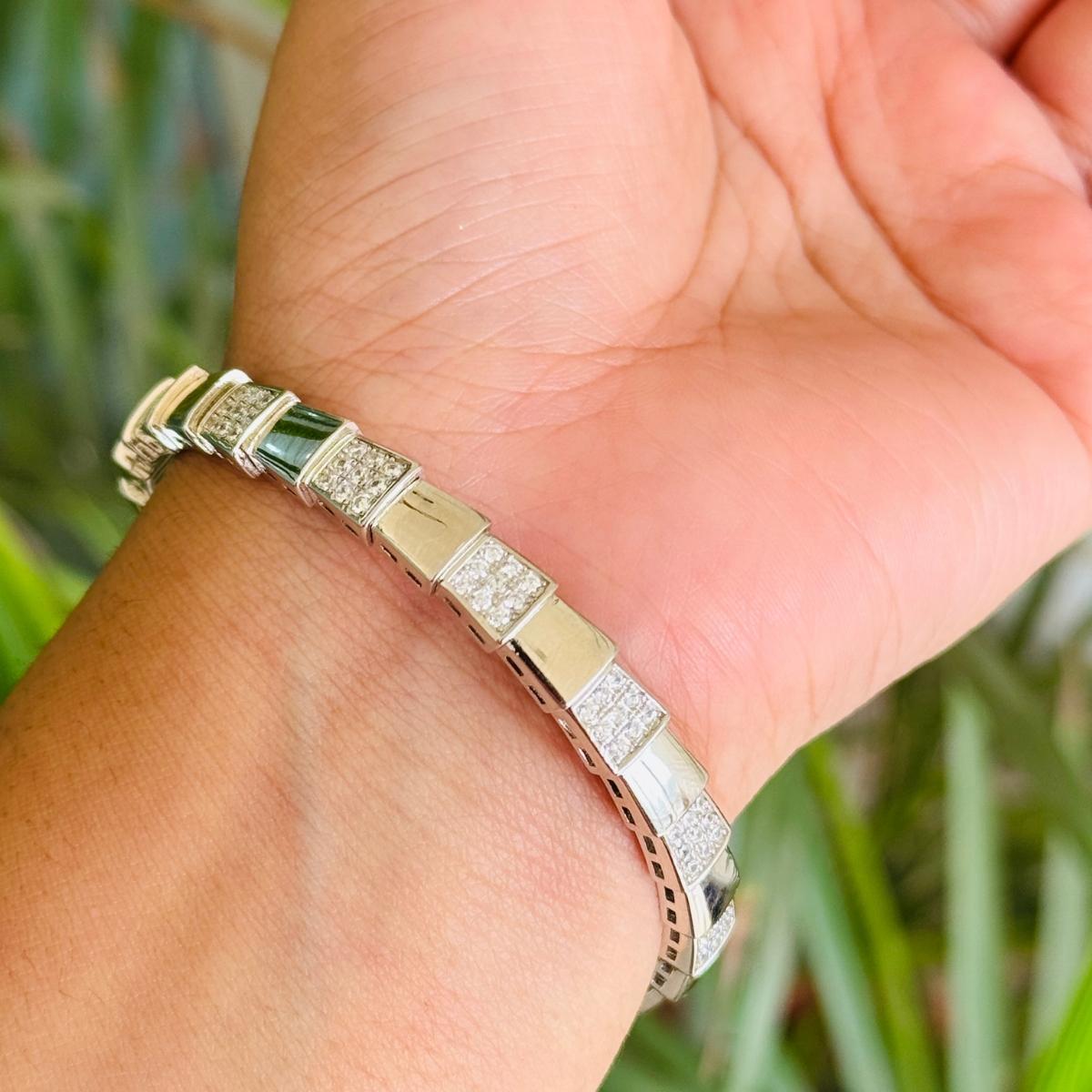 Bracciale d'argento con bracciale a fascia ispirato al serpente con zirconia cubica bianca Regalo per lei in vendita 2