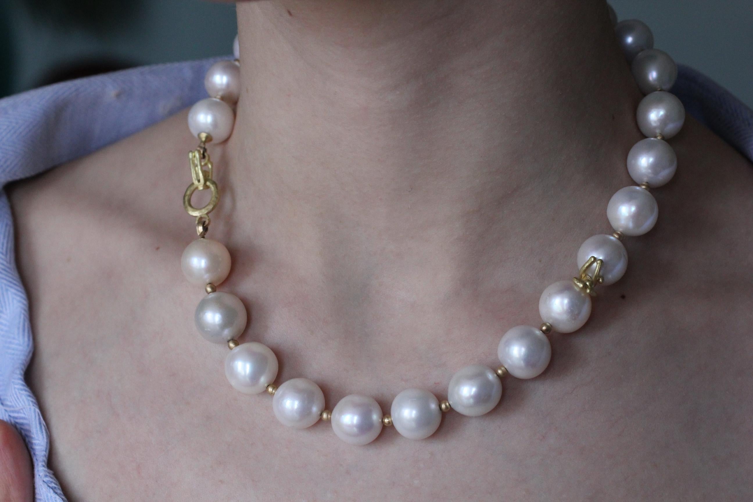 White Cultured Pearls 18K Gold Beaded Choker Necklace For Sale 5
