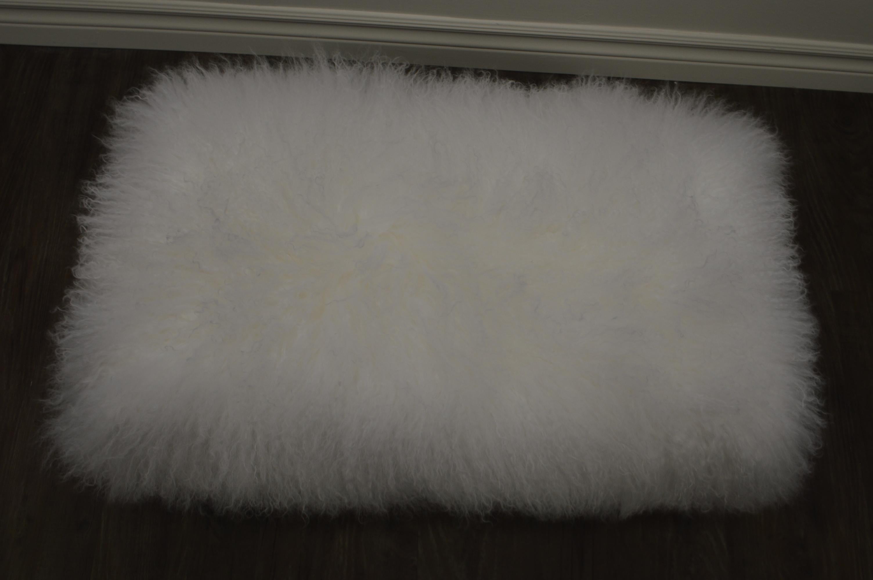 White Curly Lambswool Skin Ottoman, on Gilded Legs, Custom Made In New Condition In Oakville, ON