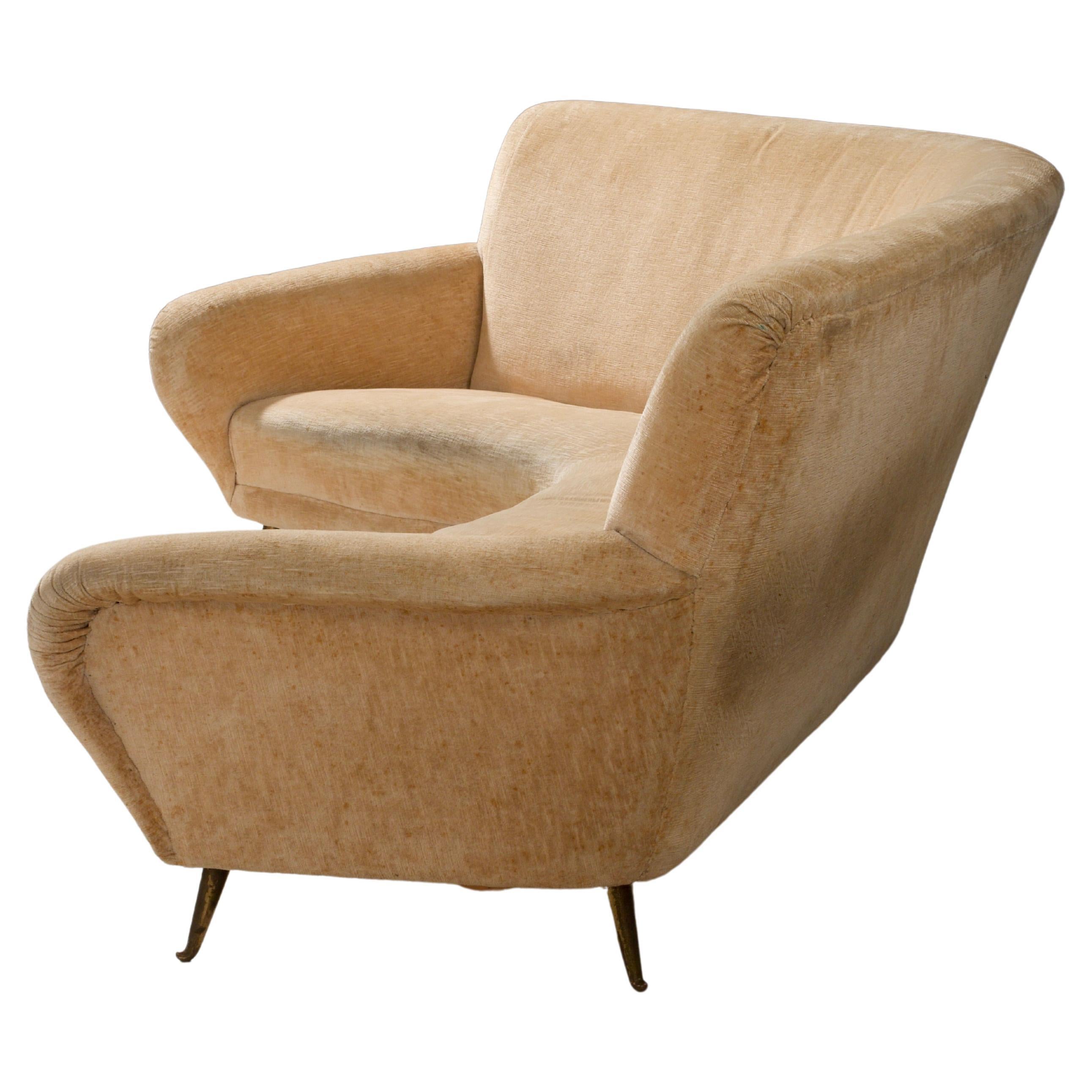 White Curved Sofa by I.S.A. Bergamo, Italy, 1950s