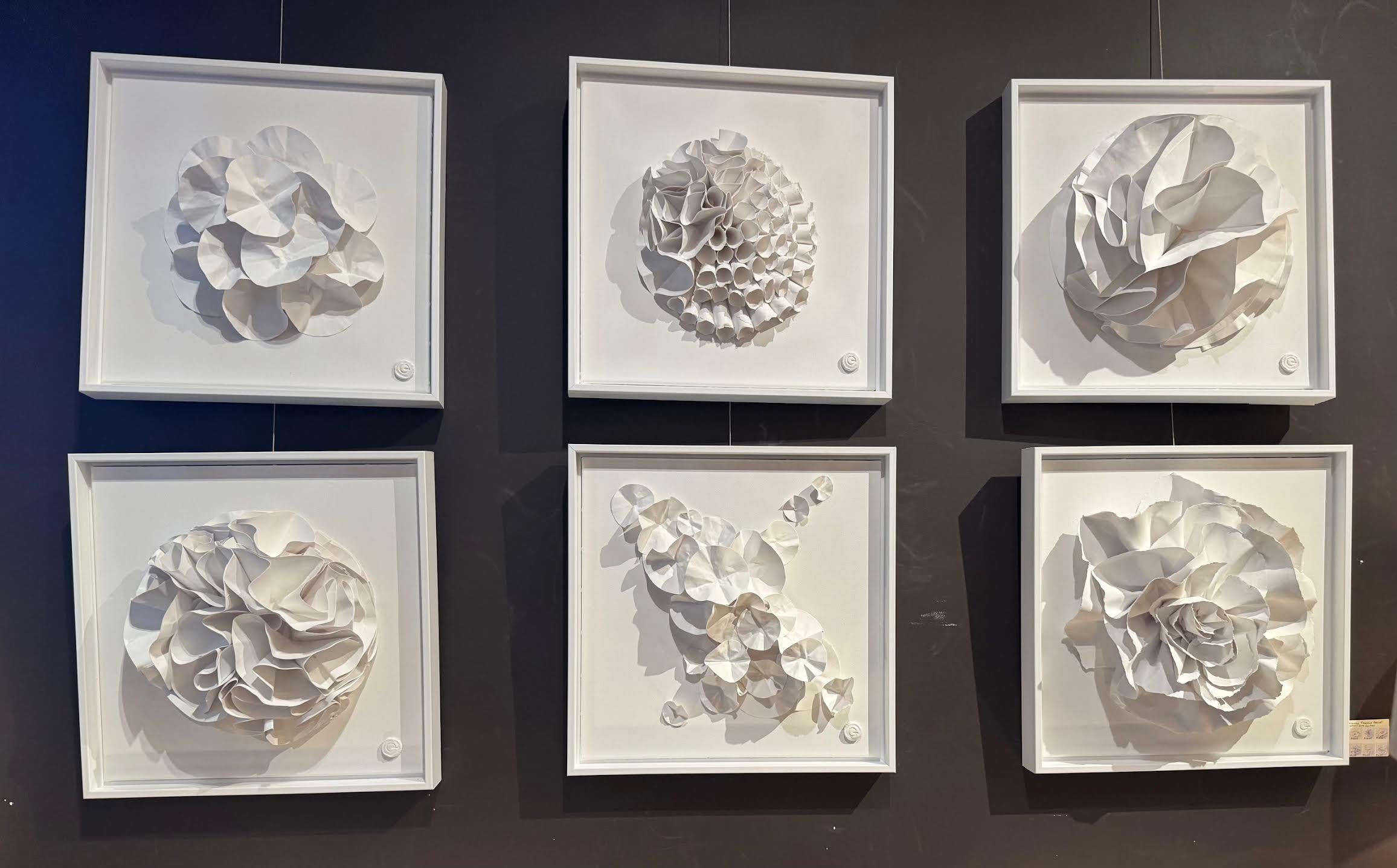 Weiße geschnittene Papierskulptur, Frankreich, Contemporary (21. Jahrhundert und zeitgenössisch) im Angebot
