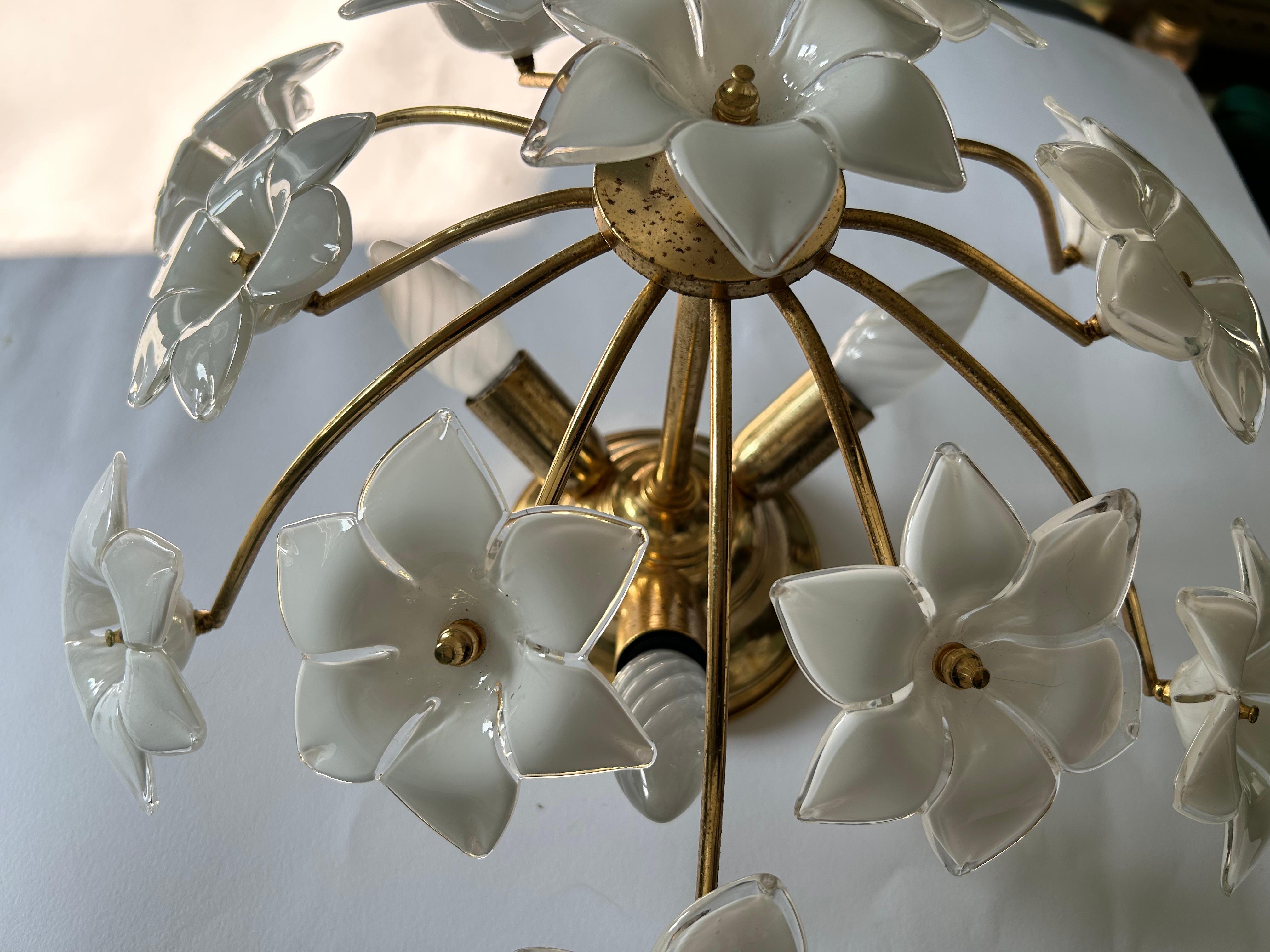 White Daisies, Murano Ceiling Light, 1980's For Sale 4