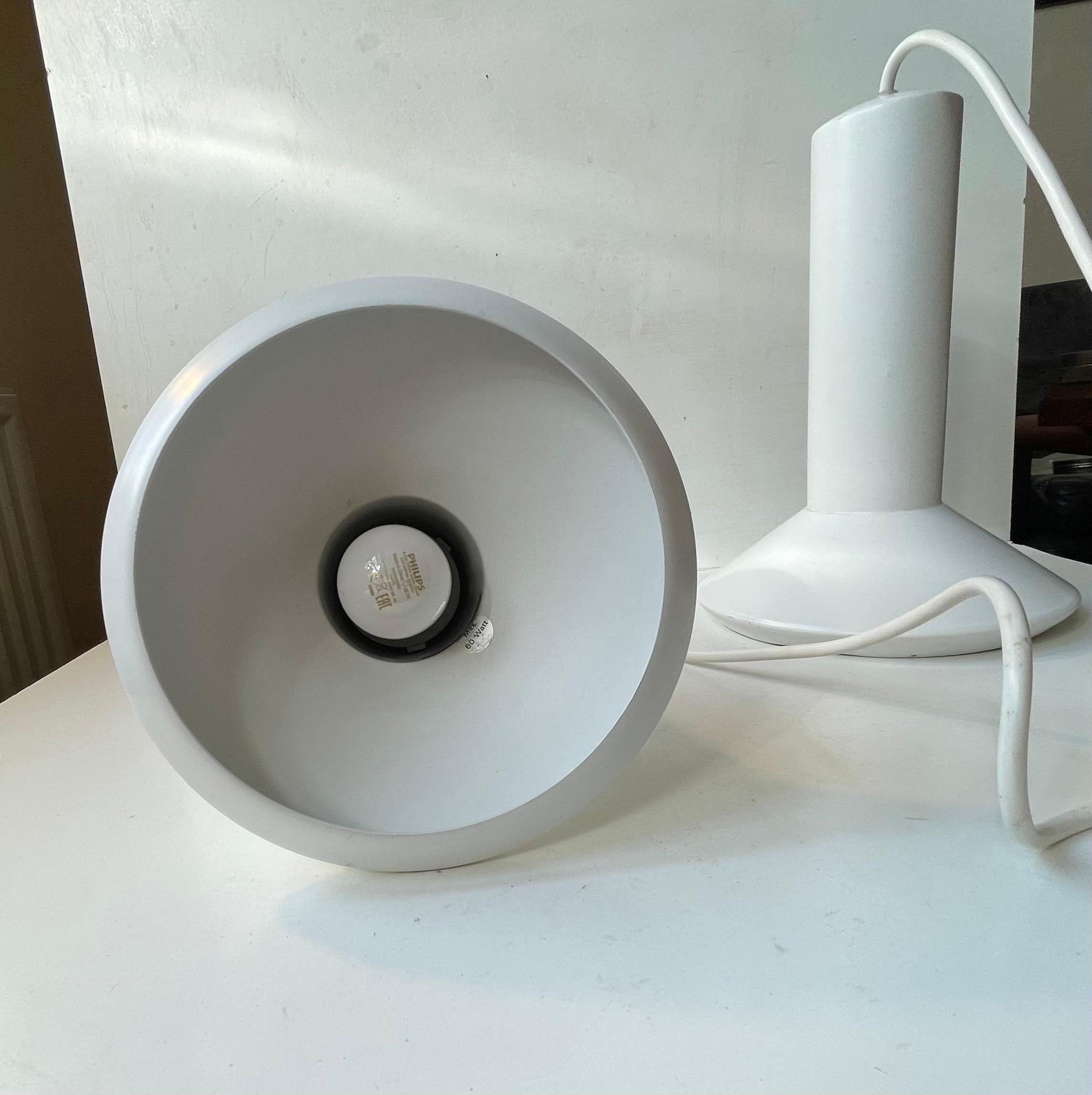 Lampade da soffitto danesi bianche di Sidse Werner per Holmegaard, anni '70 in vendita 1