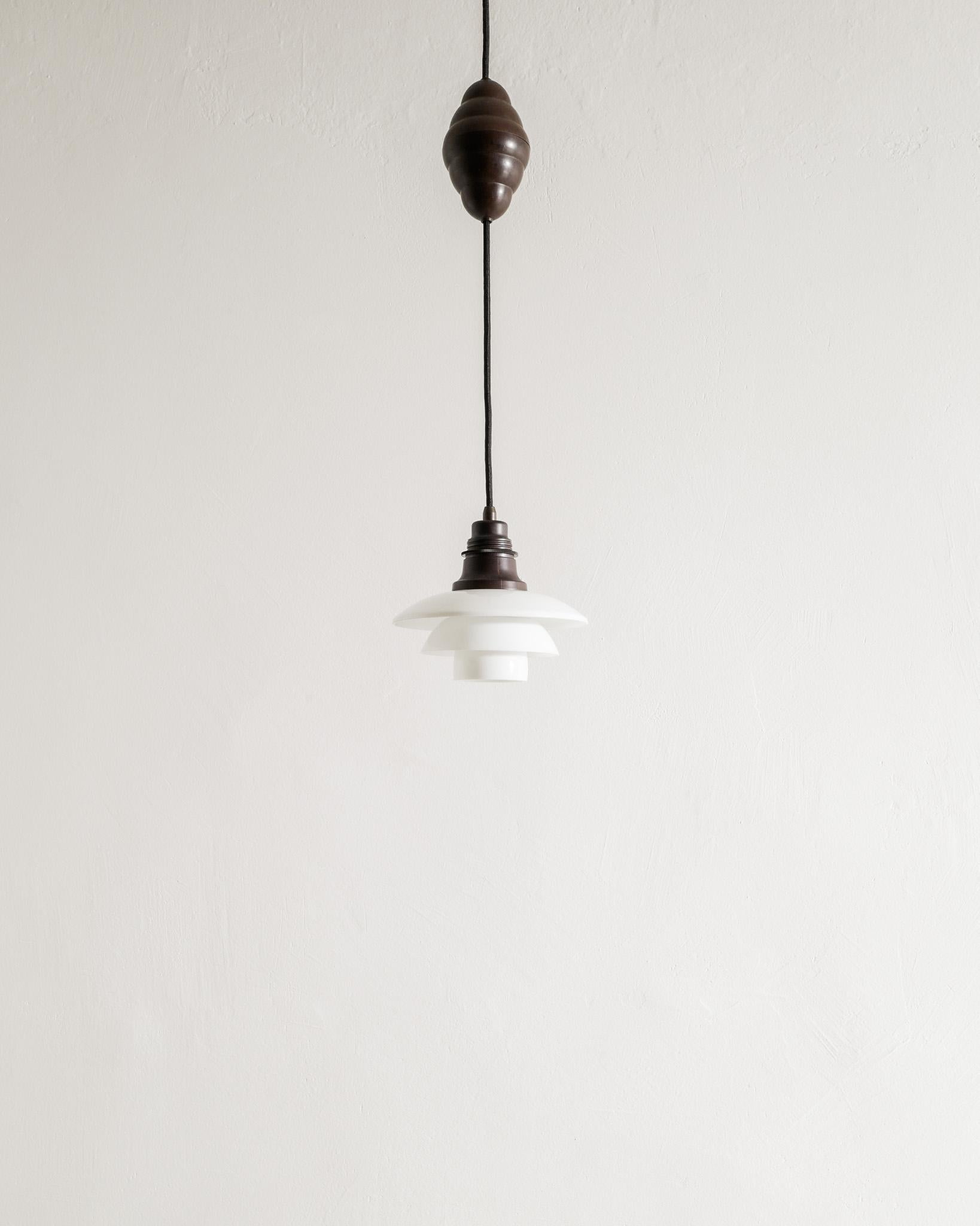 Rara e precoce lampada da soffitto danese regolabile 