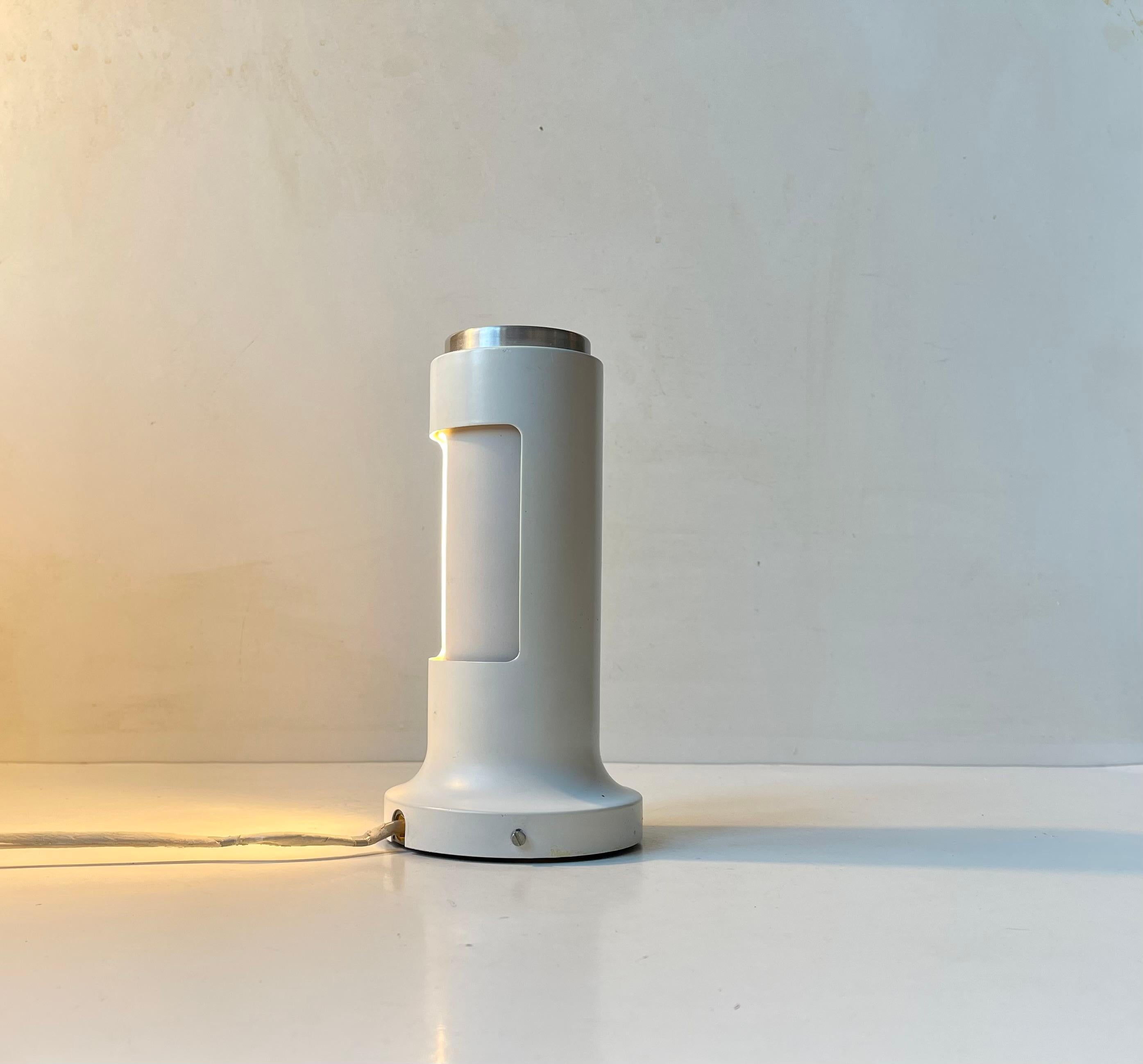 Late 20th Century White Danish Minimalist Wall Sconce by Peter Avondoglio for Fog & Mørup, 1970s For Sale