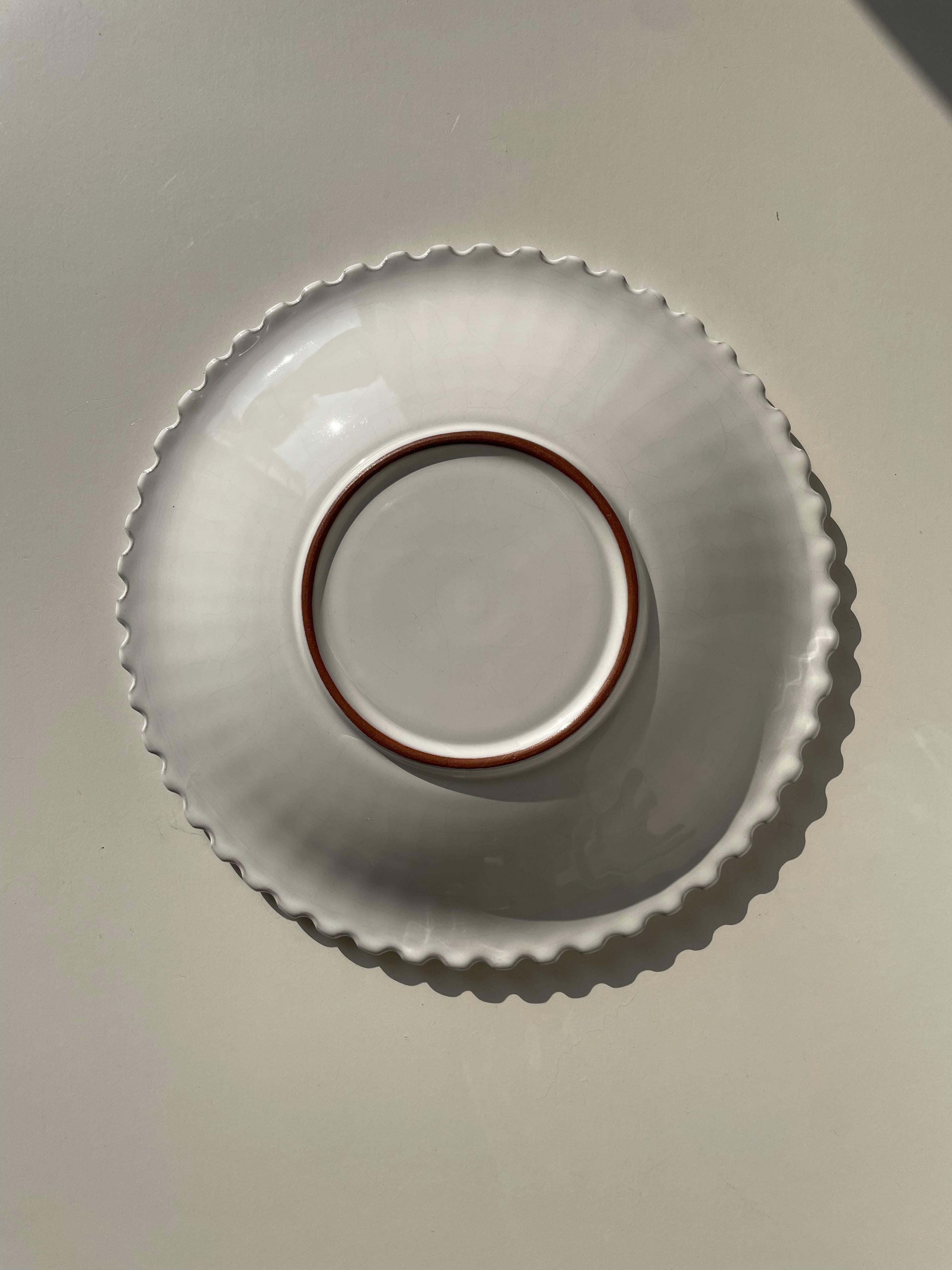 White Danish Modern Lined Relief Plate, 1960s In Good Condition For Sale In Copenhagen, DK