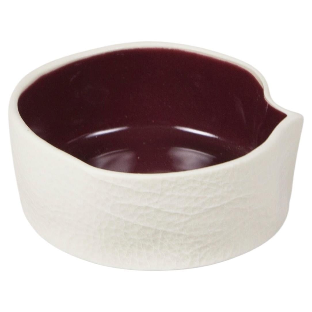 White & Dark Red Small Ceramic Kawa Dish, Textured Porcelain Catchall Bowl For Sale