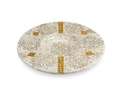 Plato Centro de Mesa Decorativo Blanco Motivo Floral, Nácar, Oro Brillante