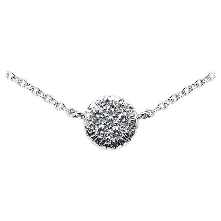 White DEGVVS Brilliant-Cut Diamond Pendant with Necklace For Sale