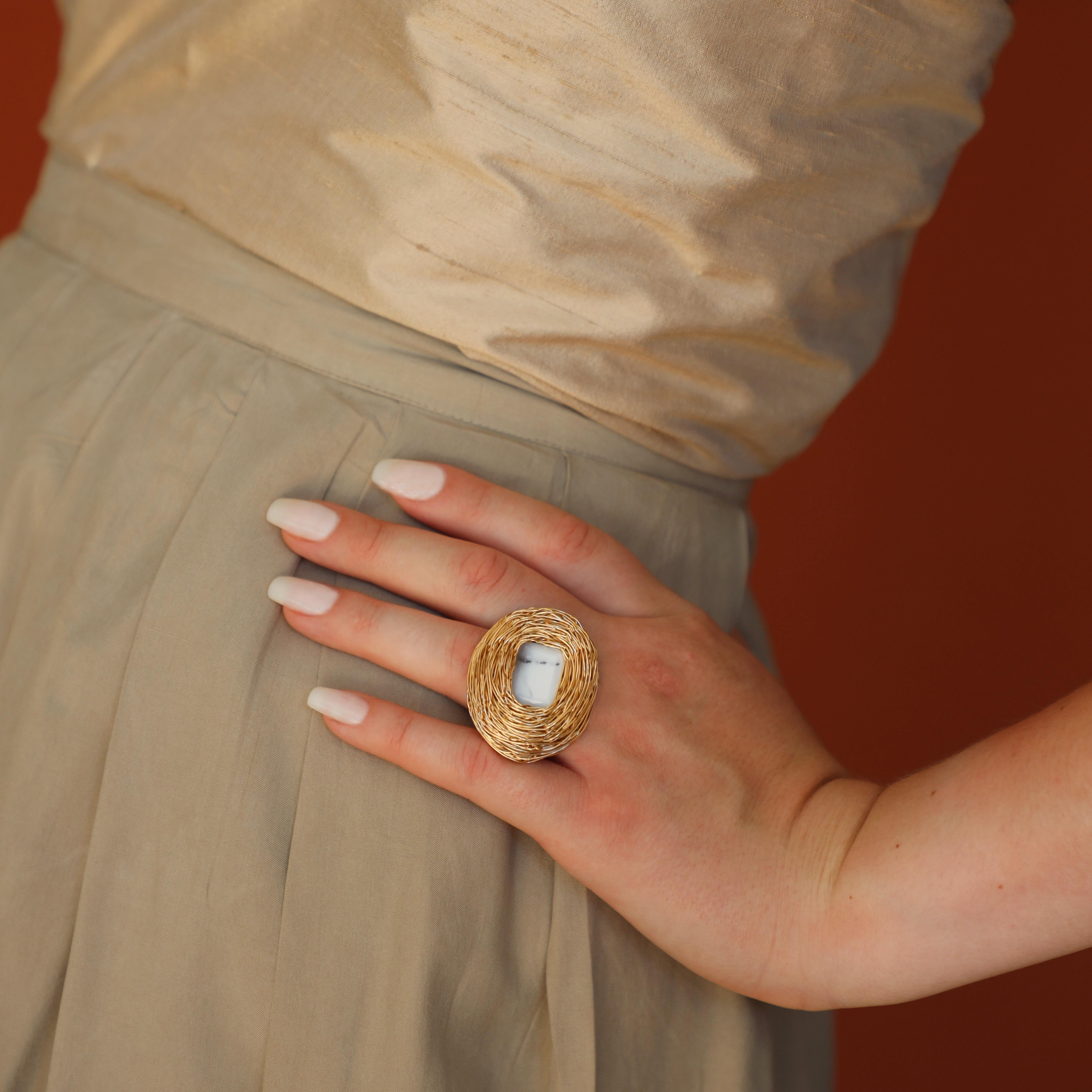 White Dendrite in 14 Kt Gold F Cocktail & Statement Ring by the Artist For Sale 10