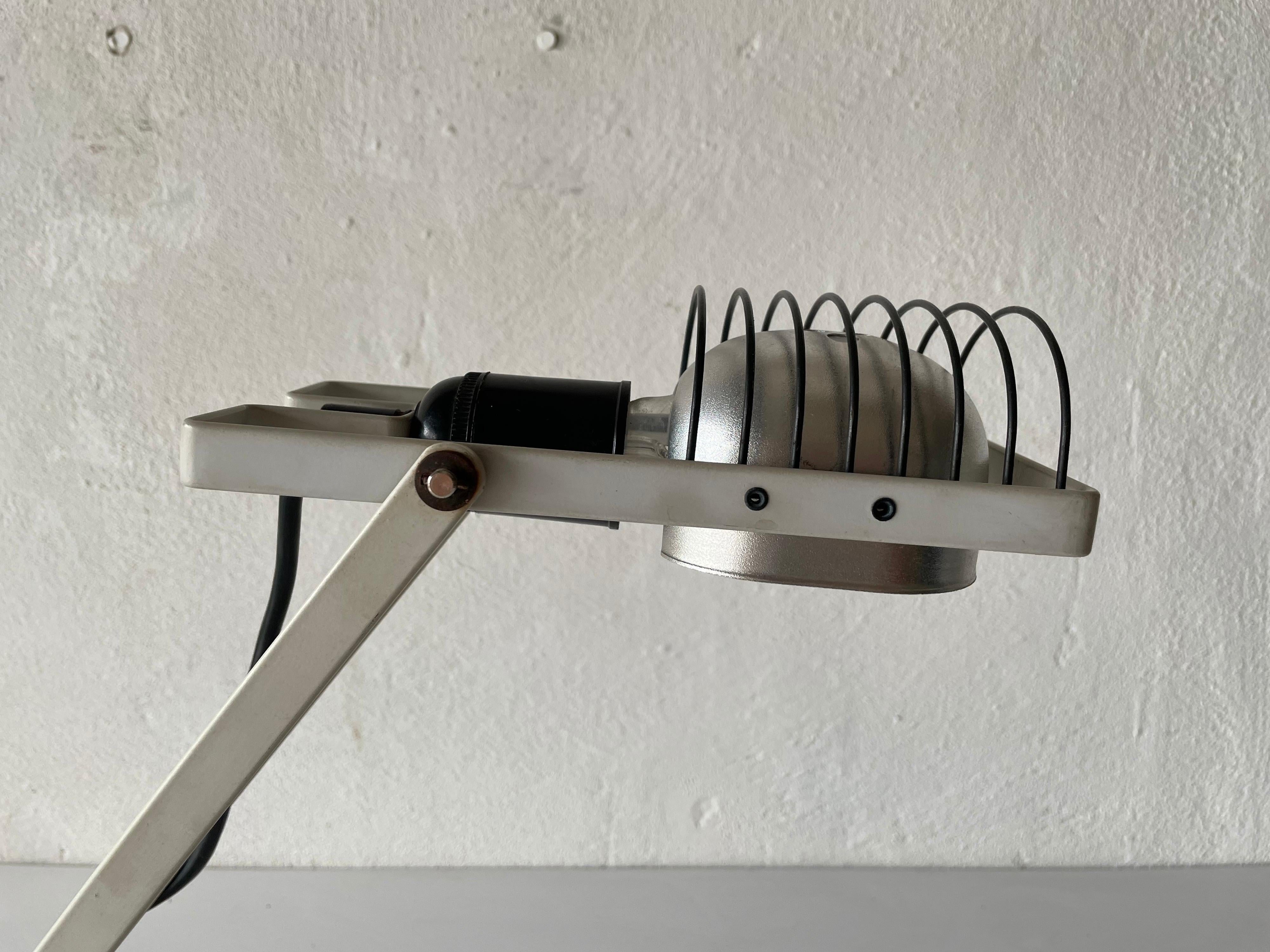 italien Lampe de bureau blanche par Ernesto Gismondi pour Artemide, 1970, Italie en vente