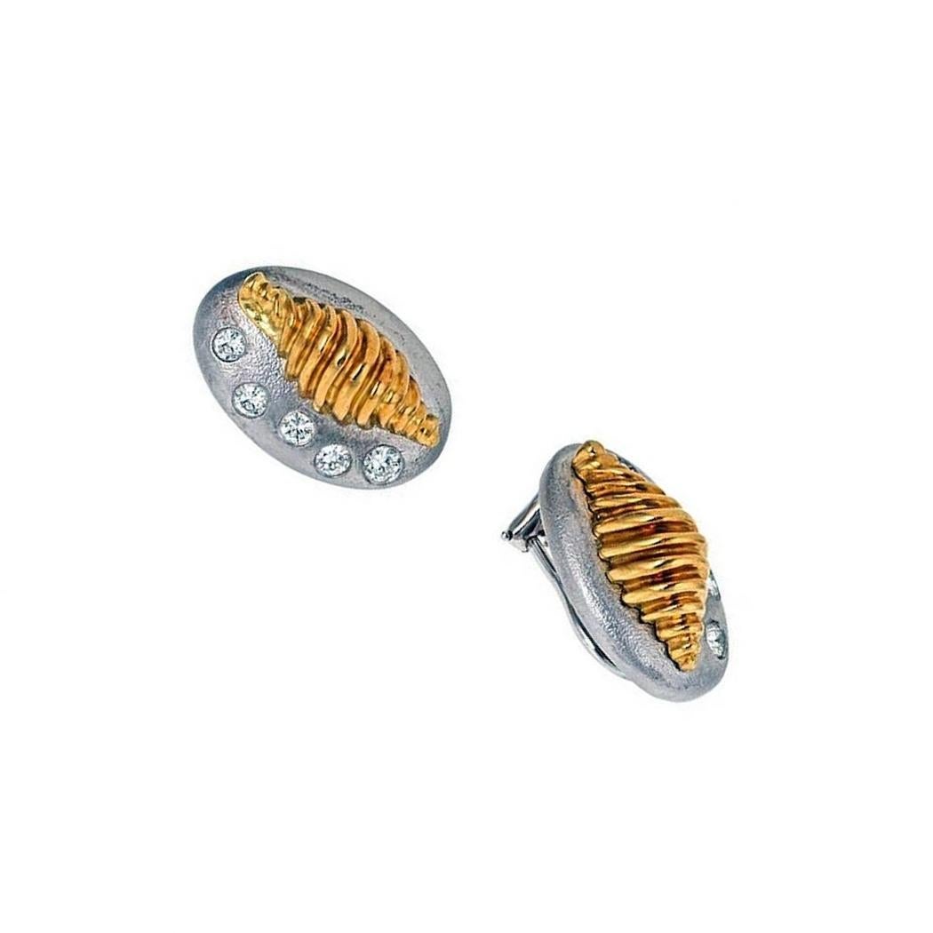 White Diamond 18k Gold Platinum SPIRAL SHELL Earrings by John Landrum Bryant In New Condition For Sale In New York, NY
