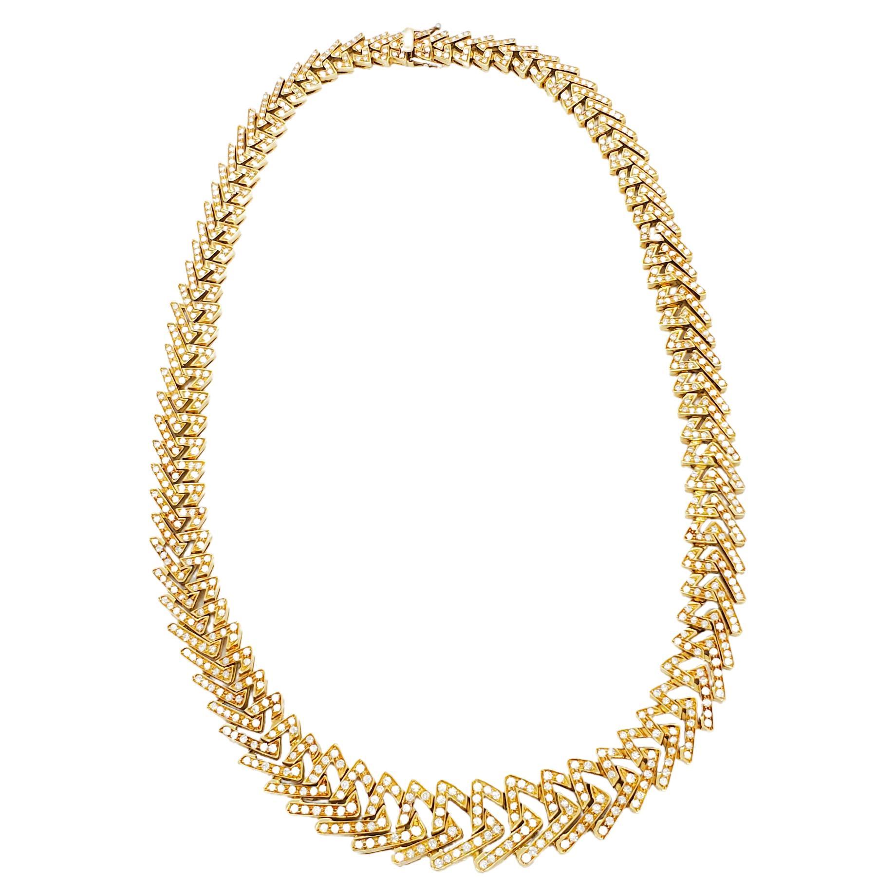 White Diamond and 18k Yellow Gold Necklace