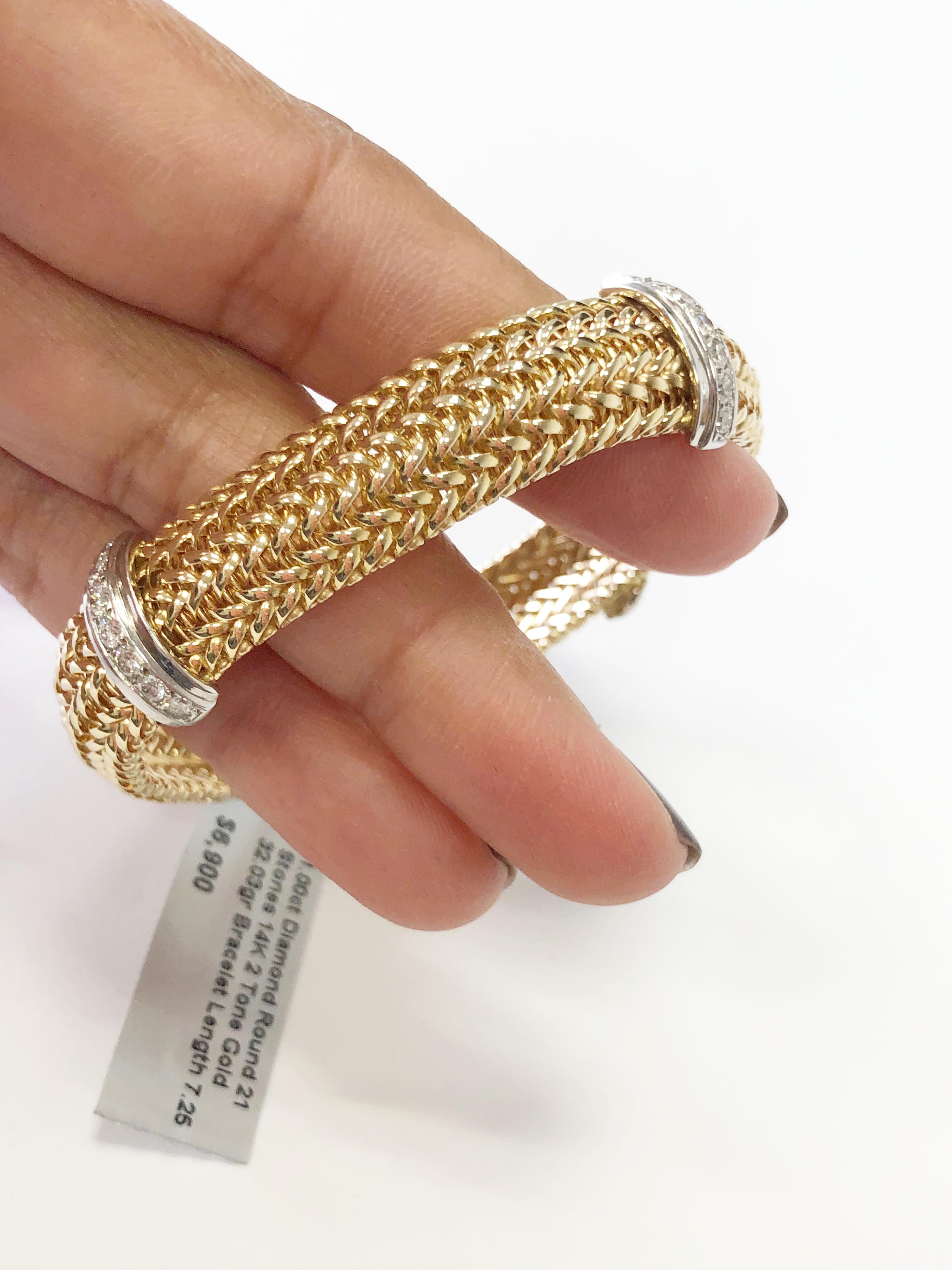 White Diamond and 2-Tone 14 Karat Gold Bracelet In New Condition In Los Angeles, CA
