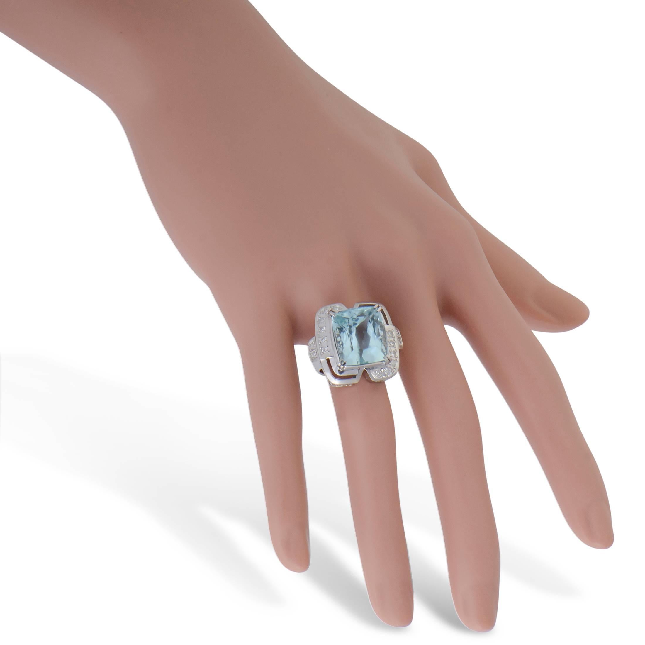 Women's Aquamarine Diamond Platinum Cocktail Ring
