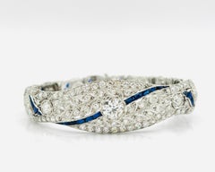 White Diamond and Blue Sapphire Bracelet in 18K white Gold