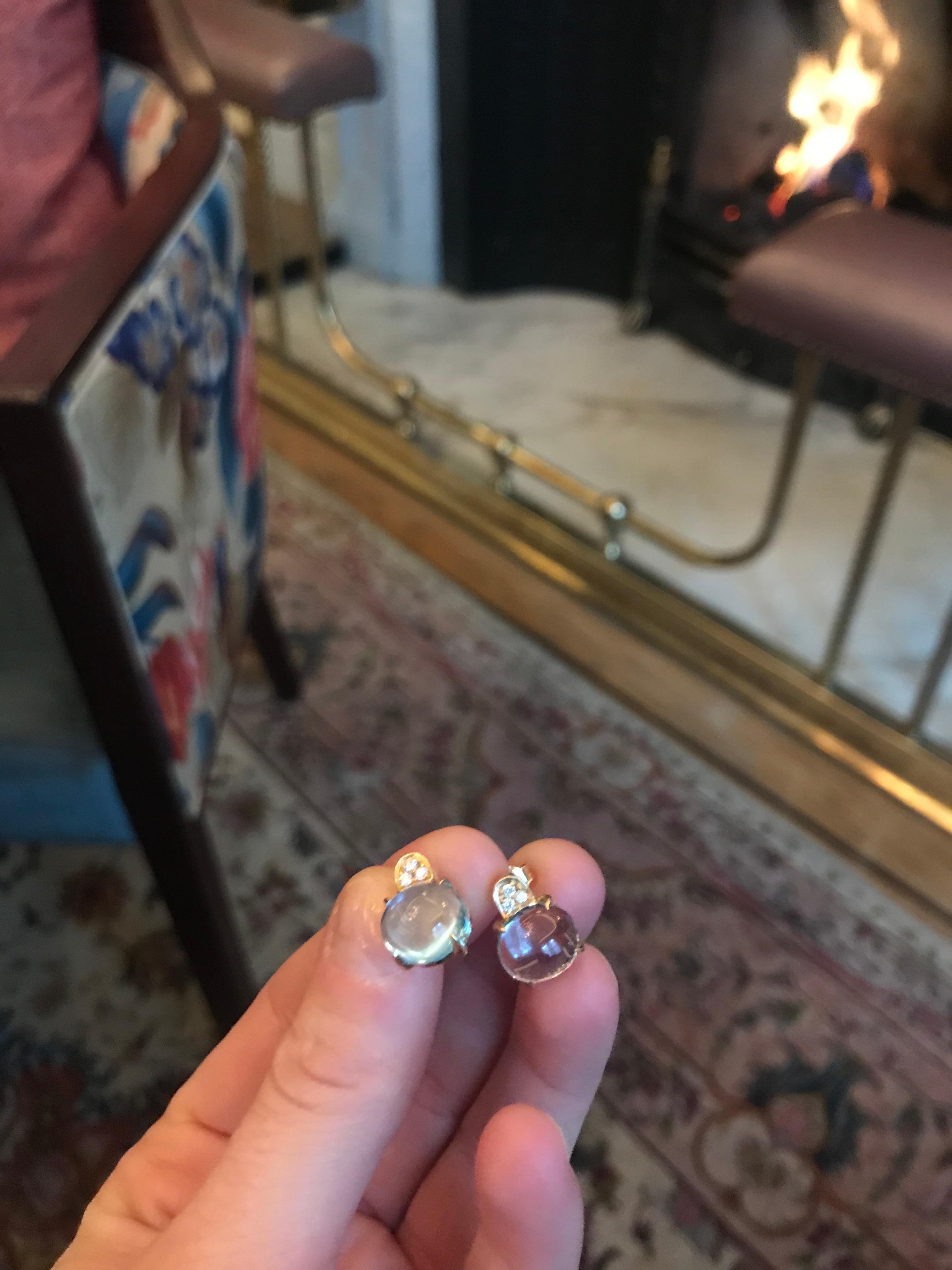 Boucles d'oreilles en or 18 carats de fabrication italienne avec diamants blancs et améthyste taille cabochon Pour femmes en vente