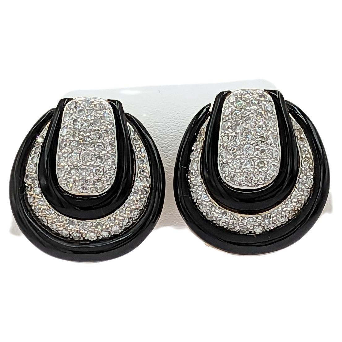 White Diamond and Onyx Clip On Earrings in 18K Yellow Gold For Sale