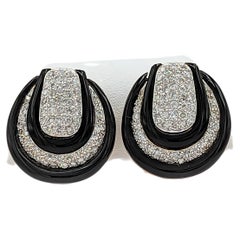 Boucles d'oreilles clips en or jaune 18 carats, diamant blanc et onyx