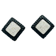 White Diamond and Onyx Fluted Earrings in 18K Yellow Gold