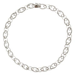 Collier en or blanc et diamants de la collection SPIGA