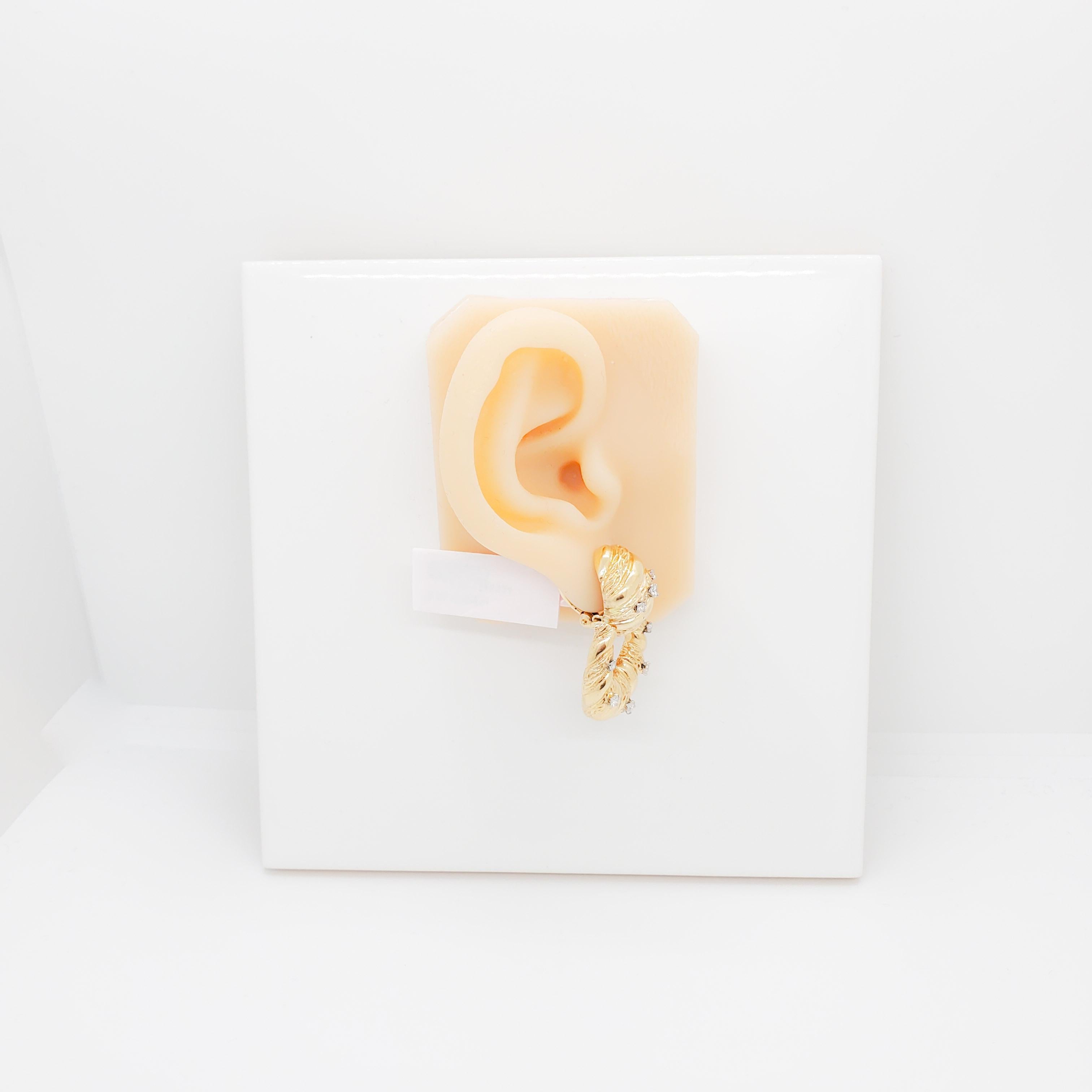 Weißer Diamant und Gelbgold Ohrring Clips Türklopfer Design im Angebot 2