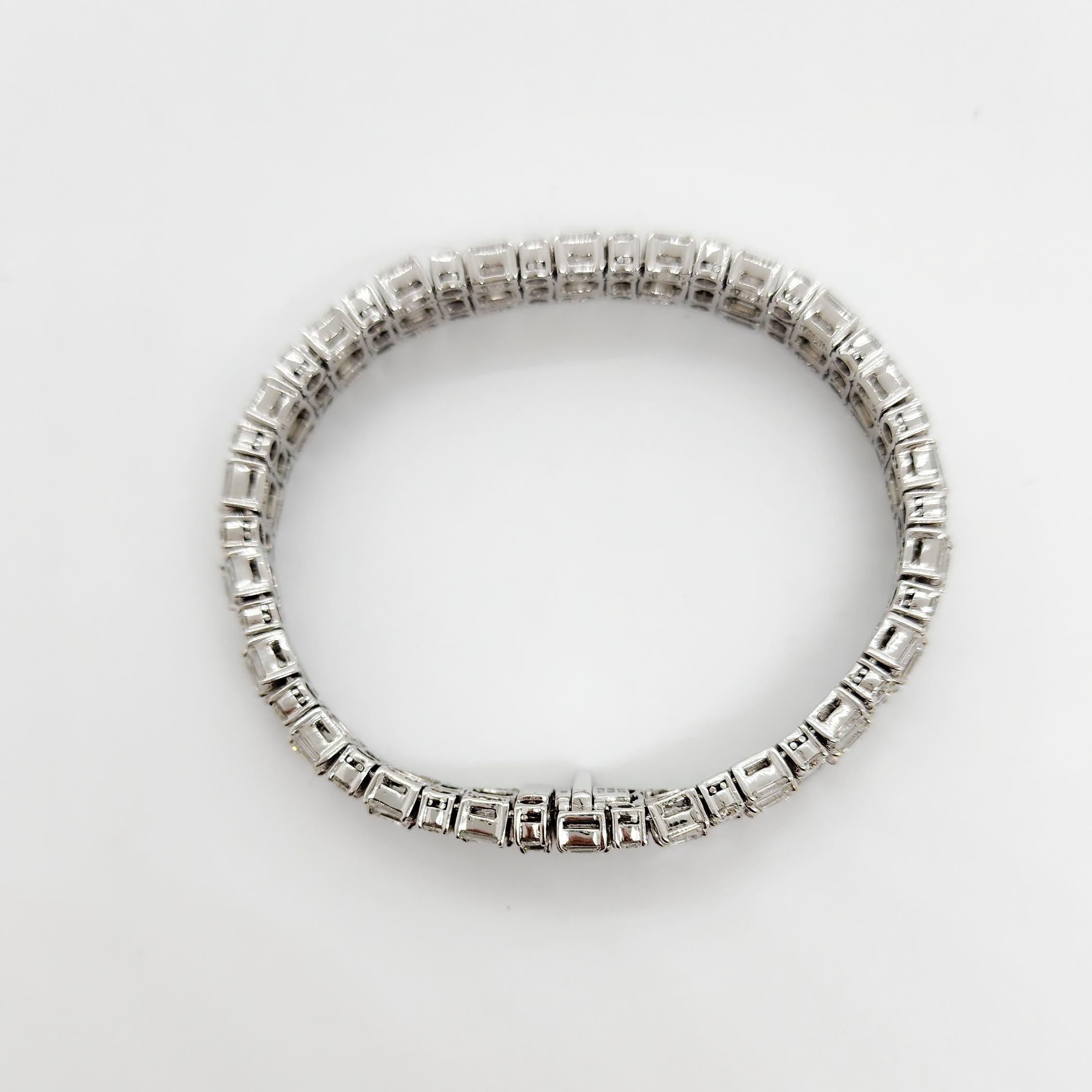White Diamond Asscher, Emerald, and Round Cut Bracelet in 18k White Gold 1