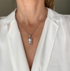 White Diamond Australian Pearl 18 Karat White Gold Pendant/Necklace Jellyfish