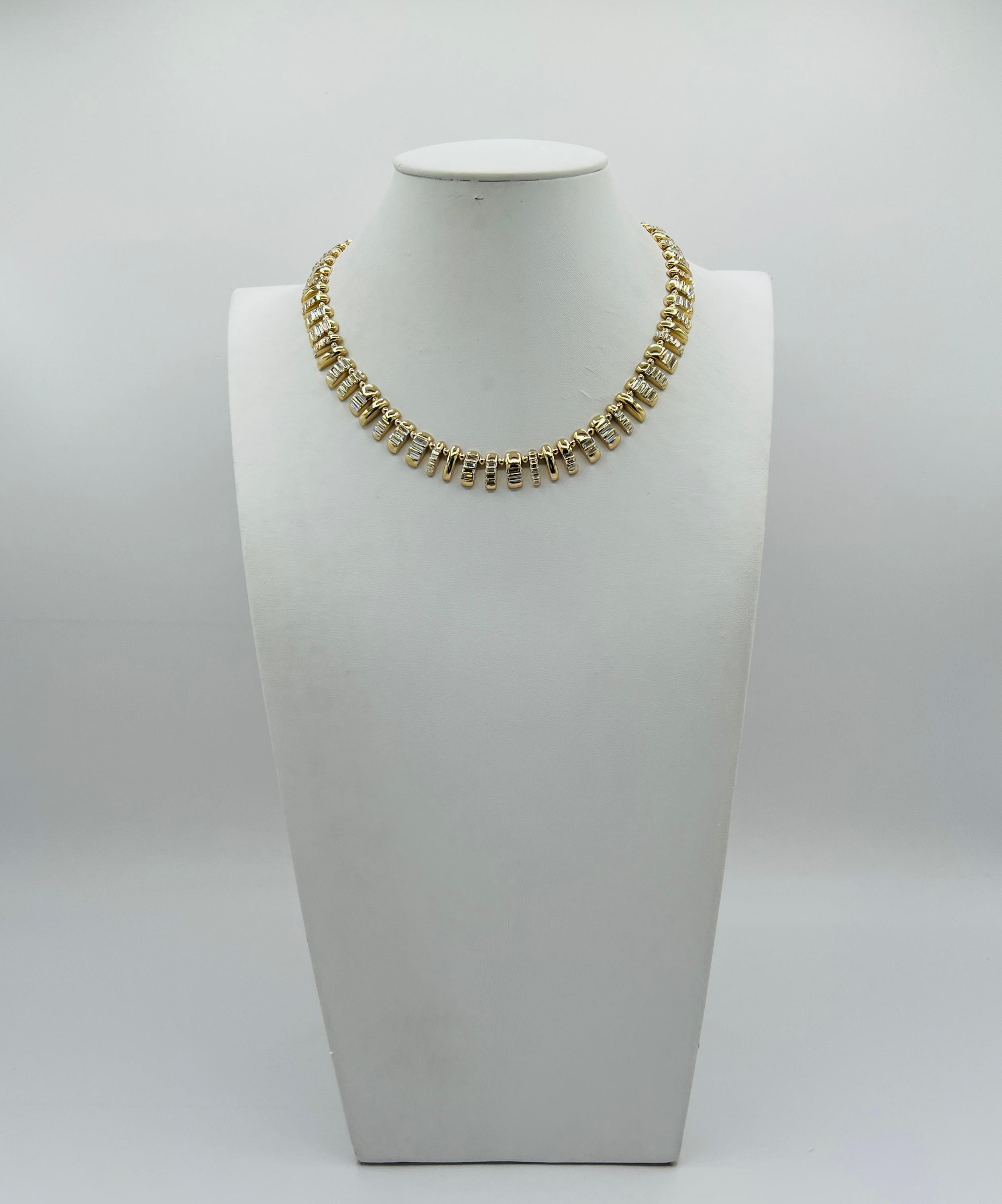 Collier baguette en diamant blanc en or jaune 14K en vente 2