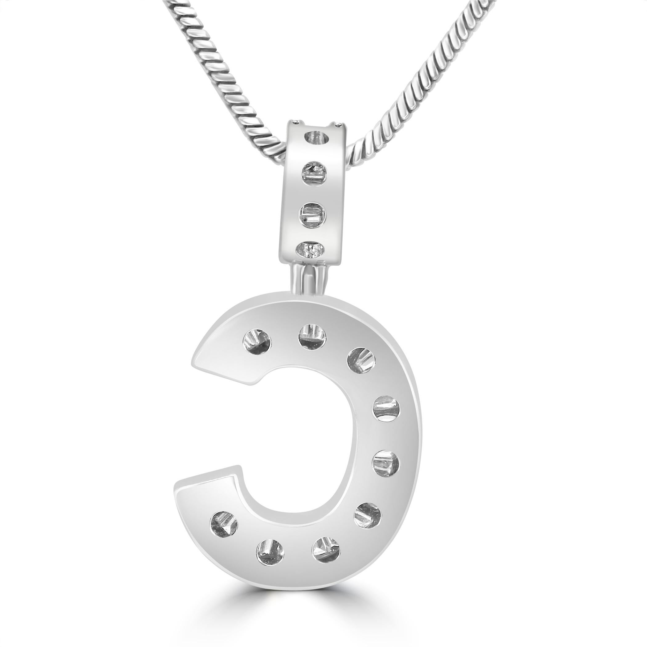 Taglio baguette Ciondolo alla moda con diamante bianco Baguette e rotondo in oro bianco 18 carati A.I.C. in vendita
