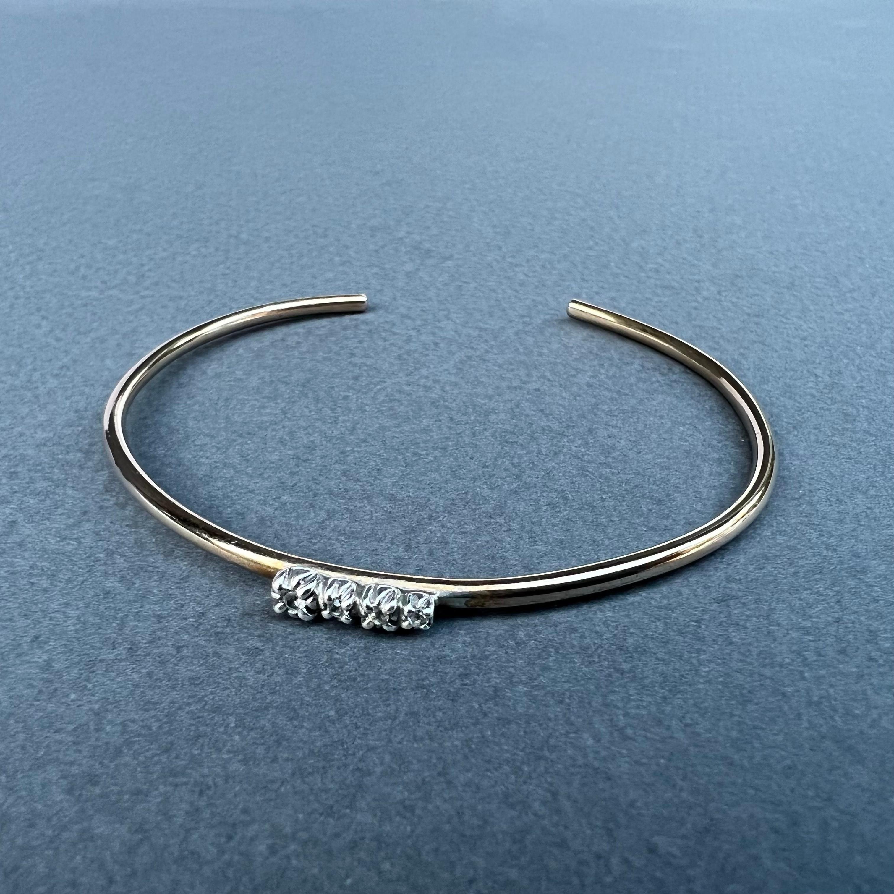 Taille brillant J Dauphin, bracelet jonc ancien serti de diamants blancs en vente