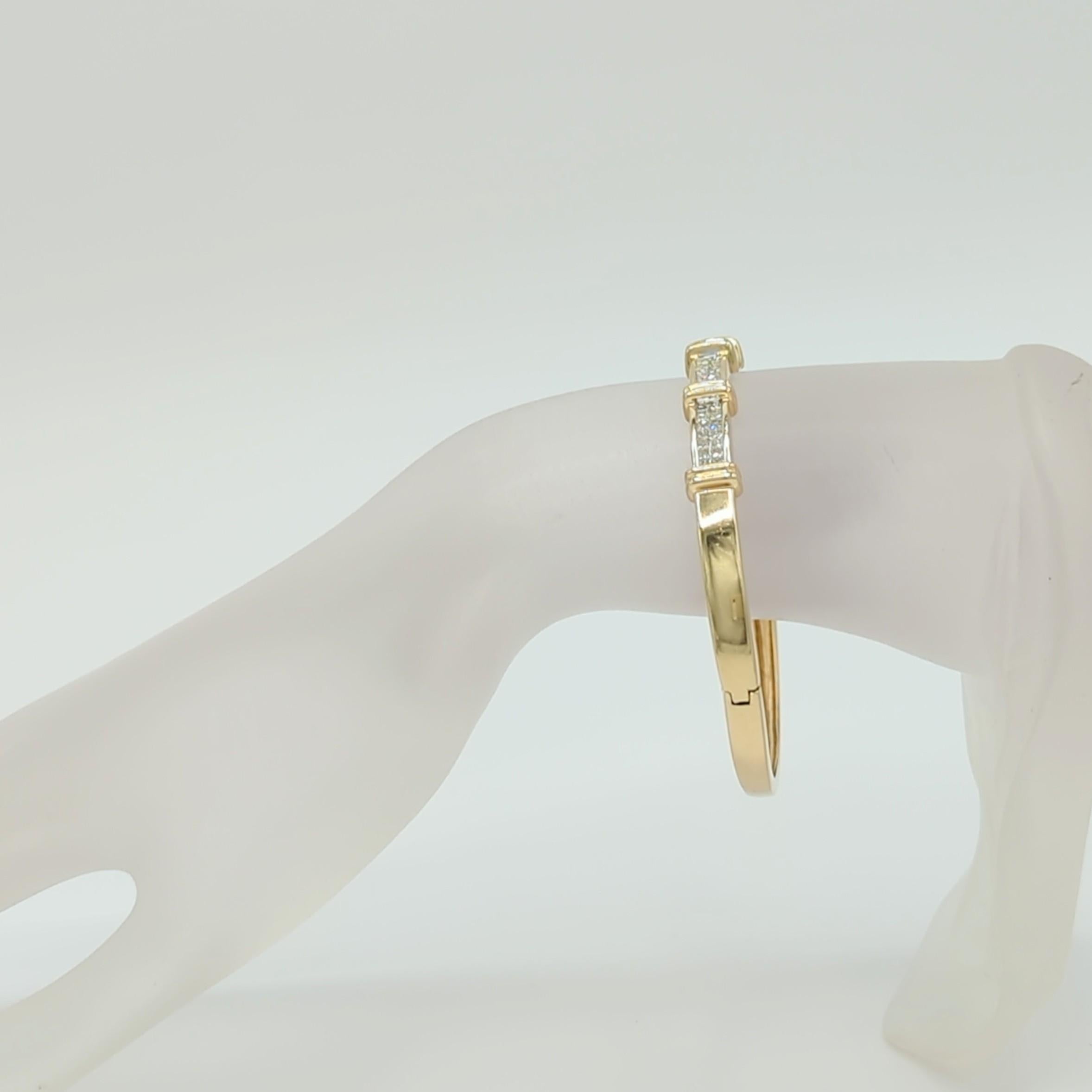 Weißer Diamant-Armreif aus 14K Gelbgold (Carréschliff)