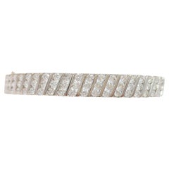 White Diamond Bangle in 18K White Gold
