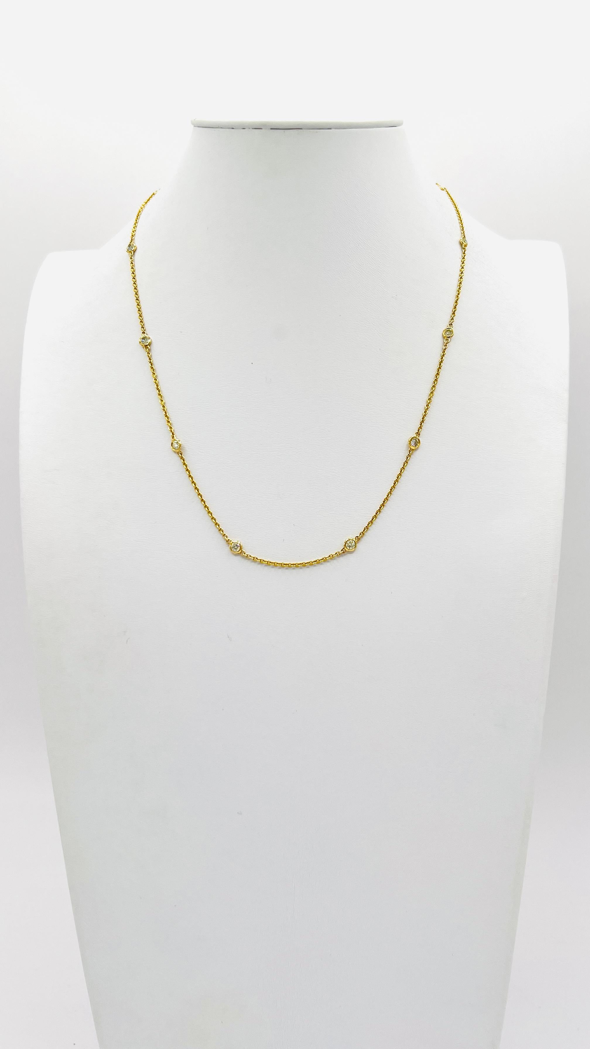 White Diamond Bezel Station Necklace in 14K Yellow Gold In New Condition For Sale In Los Angeles, CA