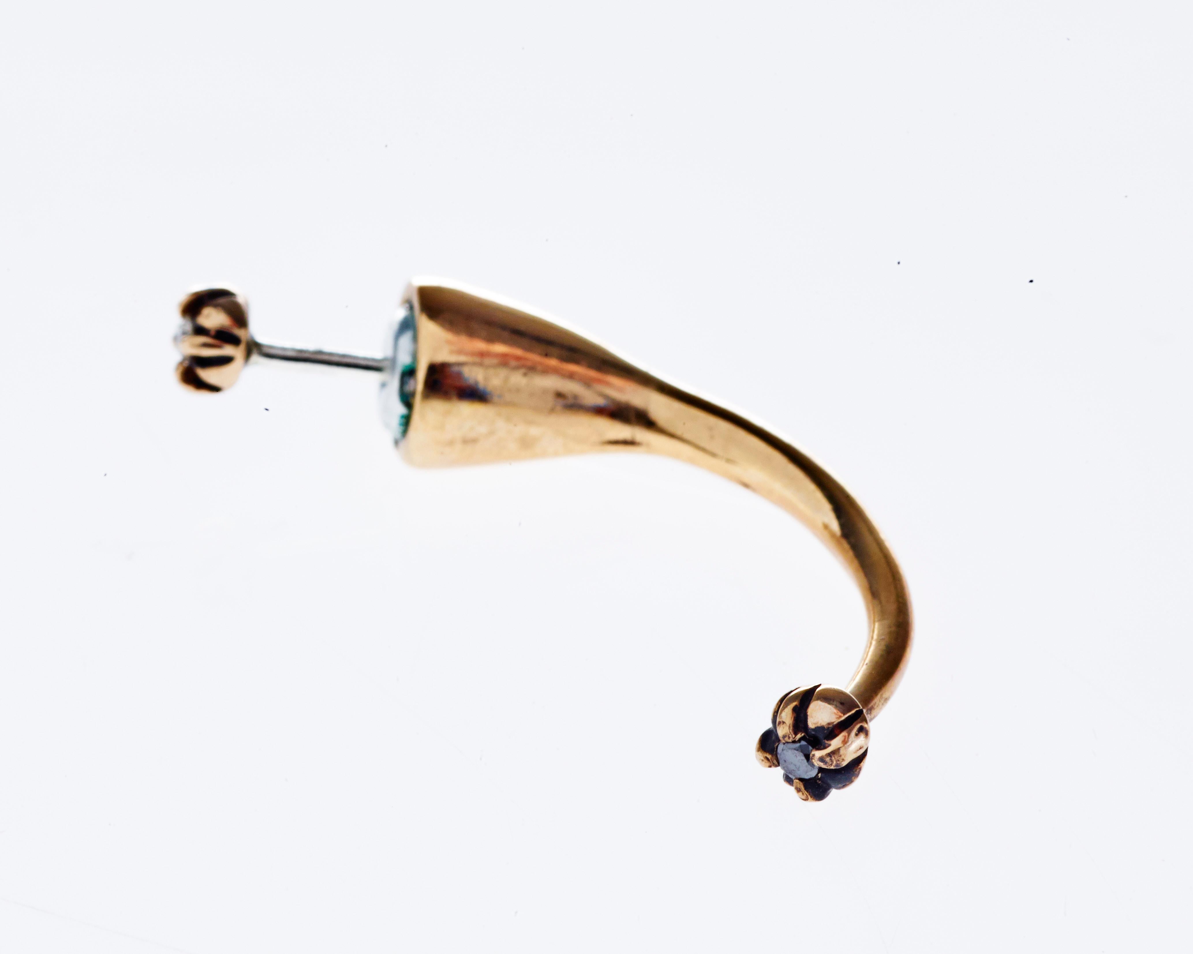 Brilliant Cut White Diamond Black Diamond Solid Gold Earring Piercing For Sale
