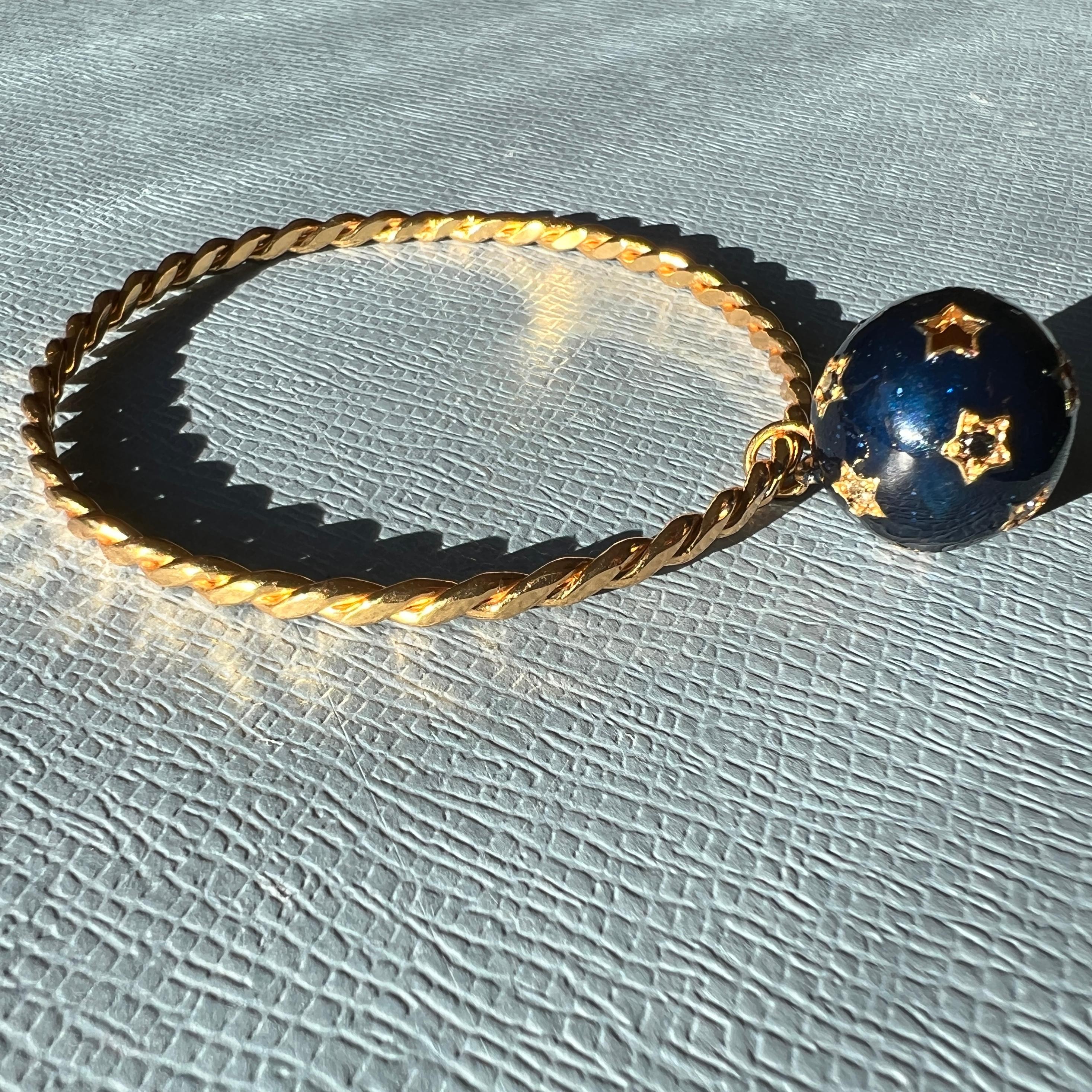 Weißer Diamant Schwarzer Diamant Stern-Armband Armreif Emaille Gold 8