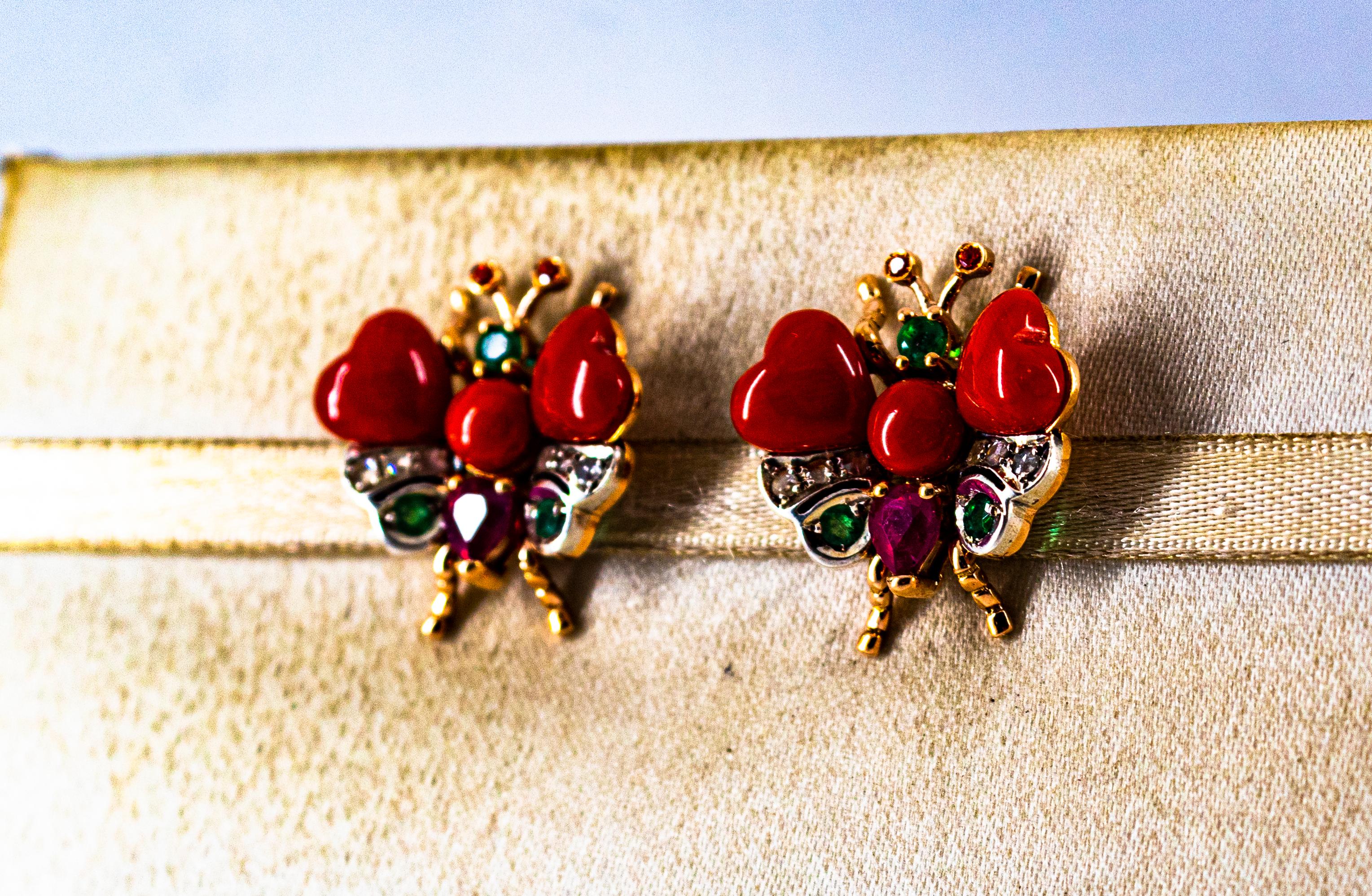 Taille rose Clous d'oreilles en or jaune, diamant blanc, saphir bleu, rubis, émeraude, corail rouge en vente