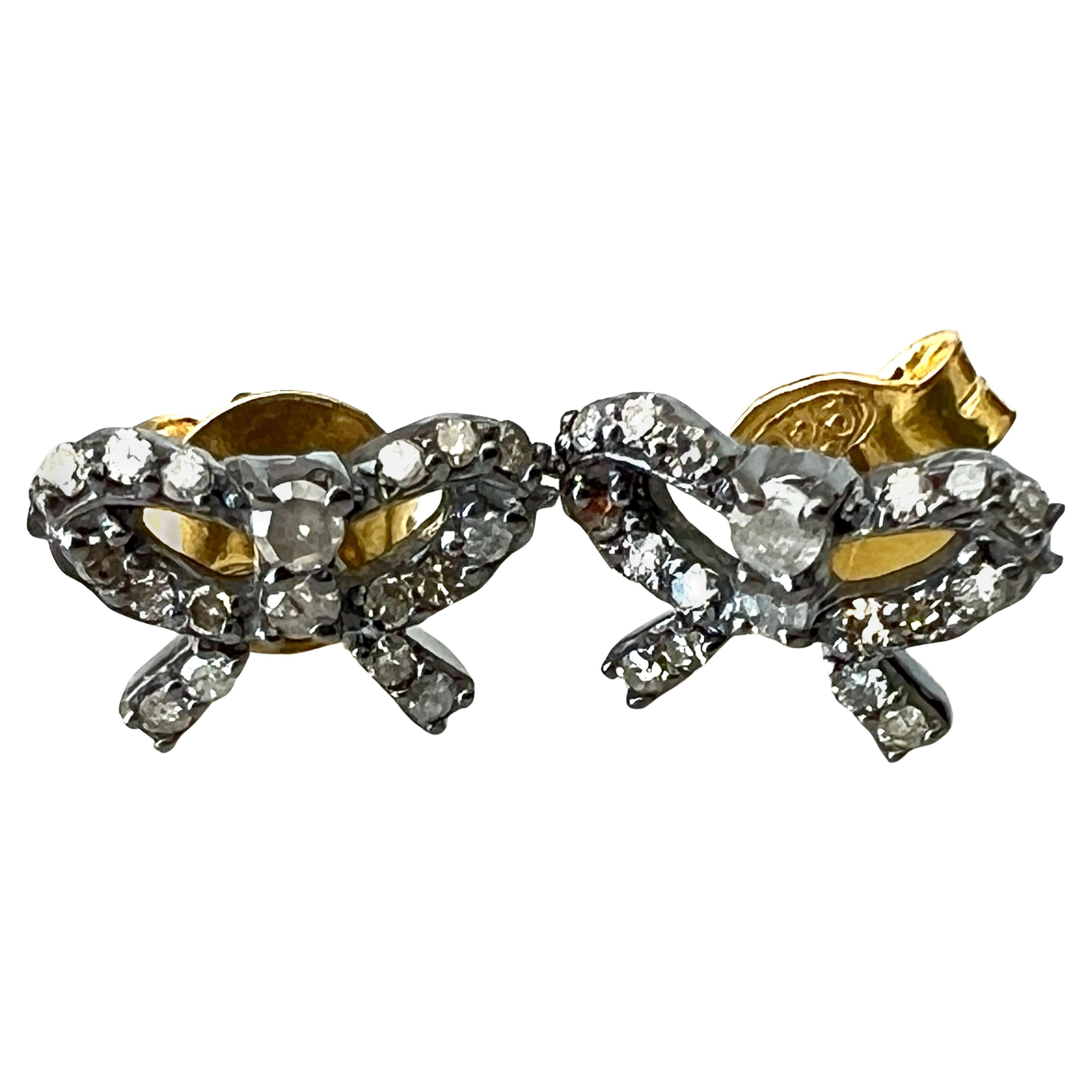 Boucle d
oreille Bow à diamant blanc style victorien