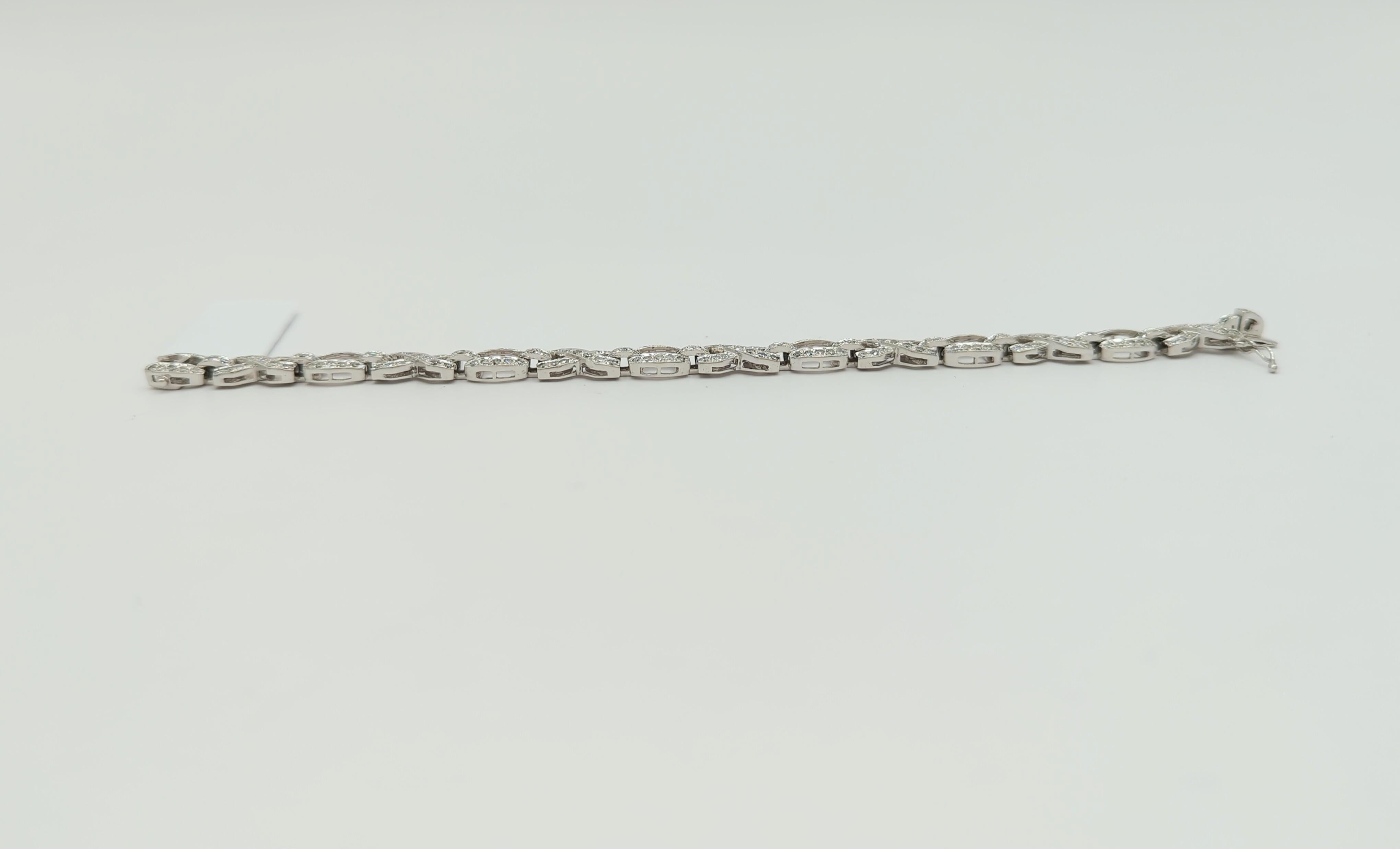 White Diamond Bracelet in 14K White Gold 1