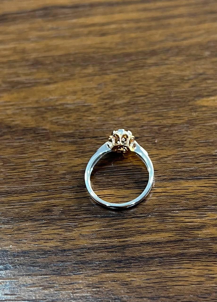 White Diamond Brilliant Floral Flower 14K Rose White Gold Statement Dainty Ring For Sale 3